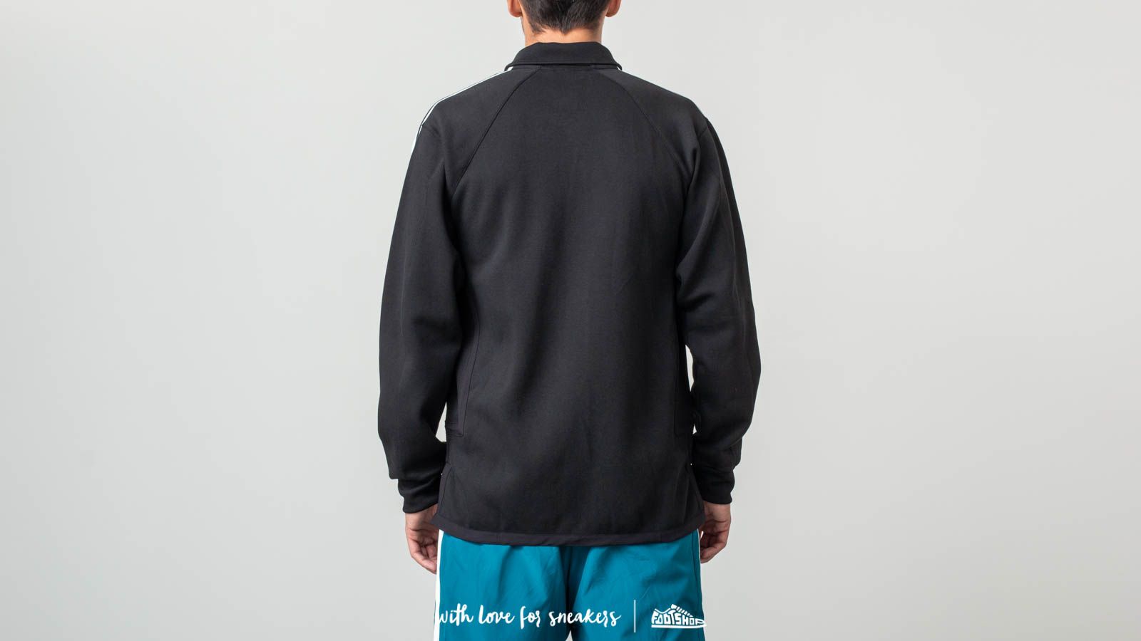 Hoodies and sweatshirts  adidas Windsor TT Crewneck Black