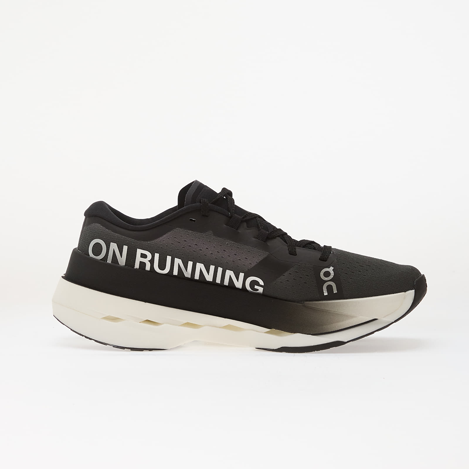Men's shoes On Cloudboom Max All Black