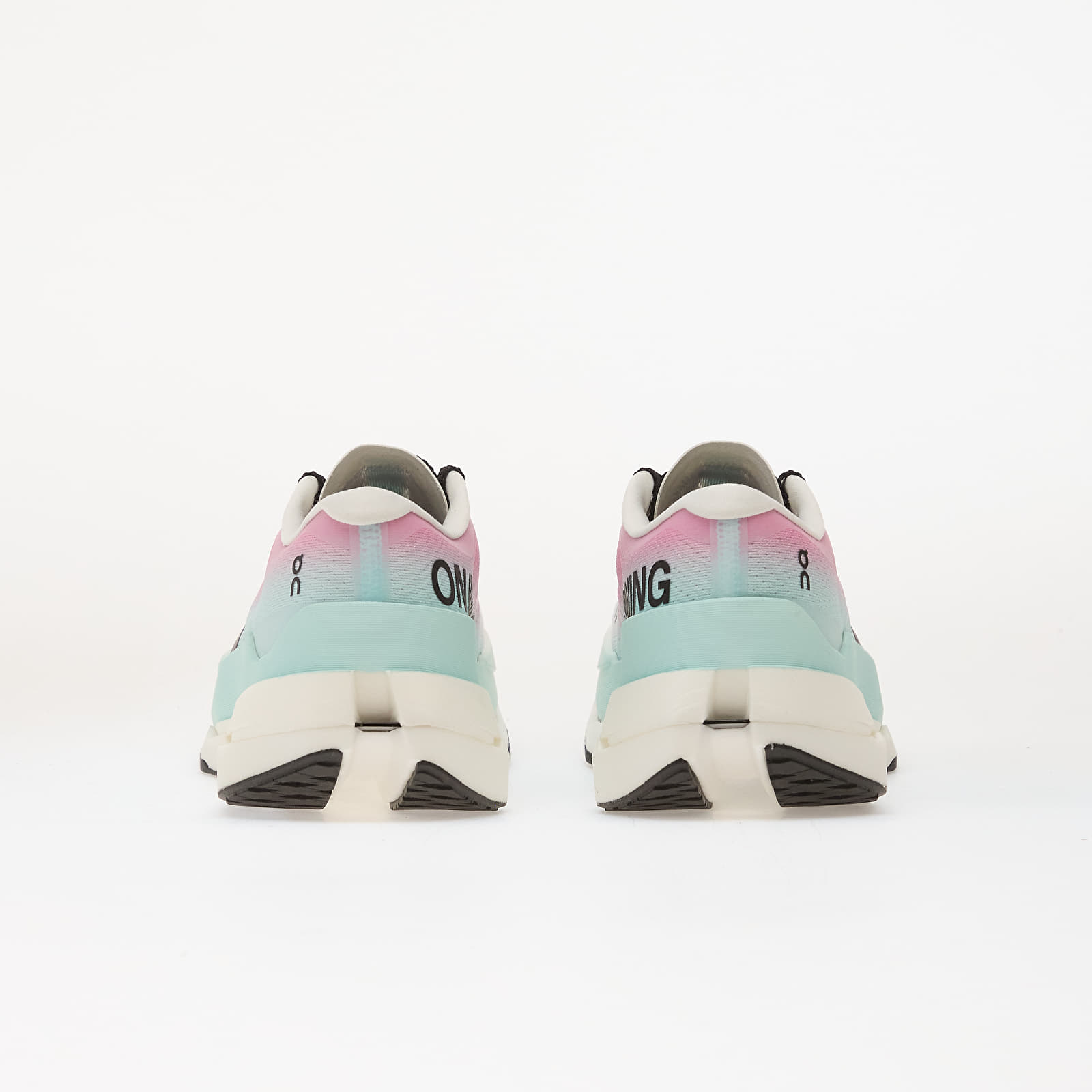 Damesschoenen On Cloudboom Max White/ Celeste