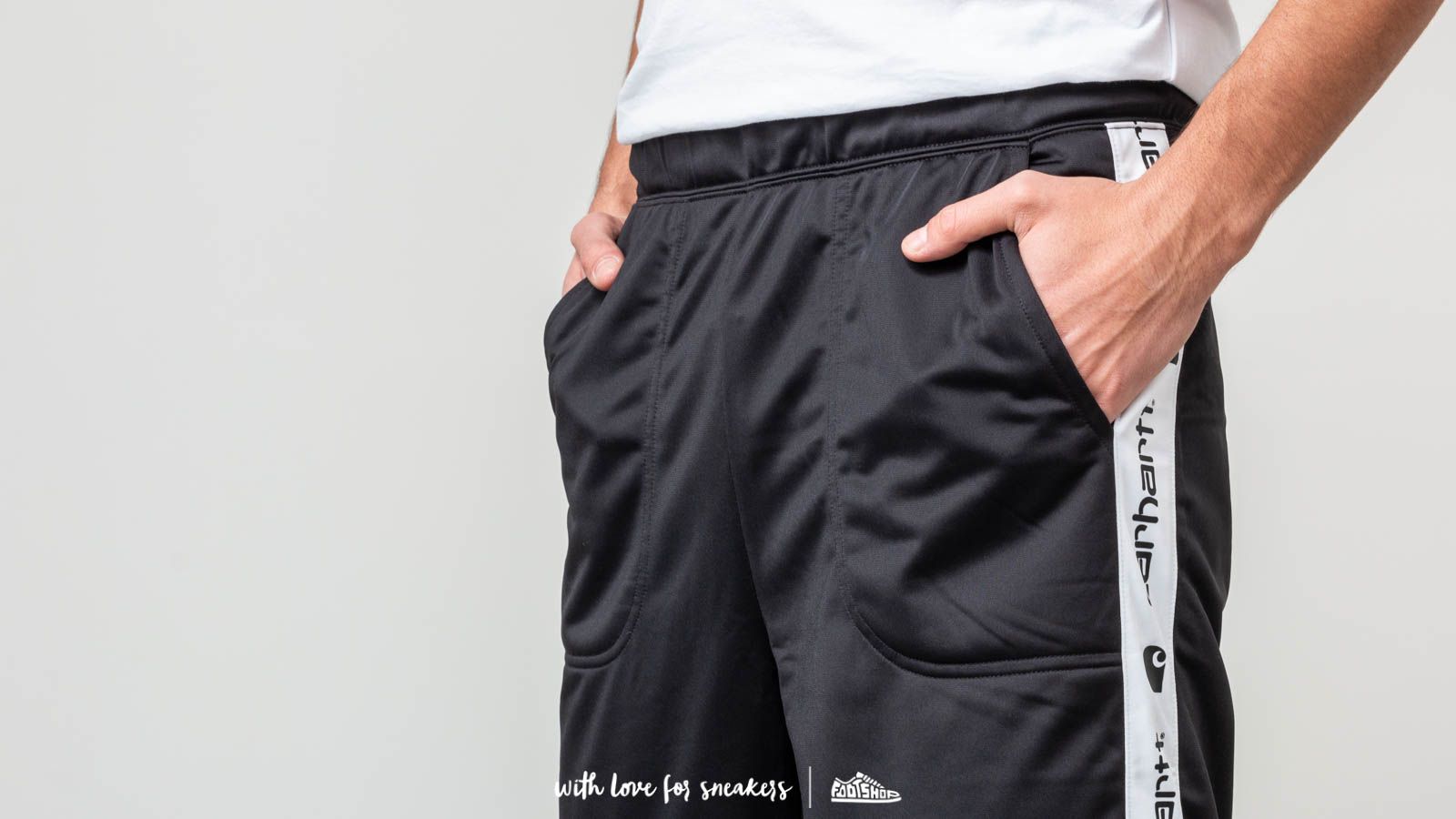 Carhartt goodwin deals track pant