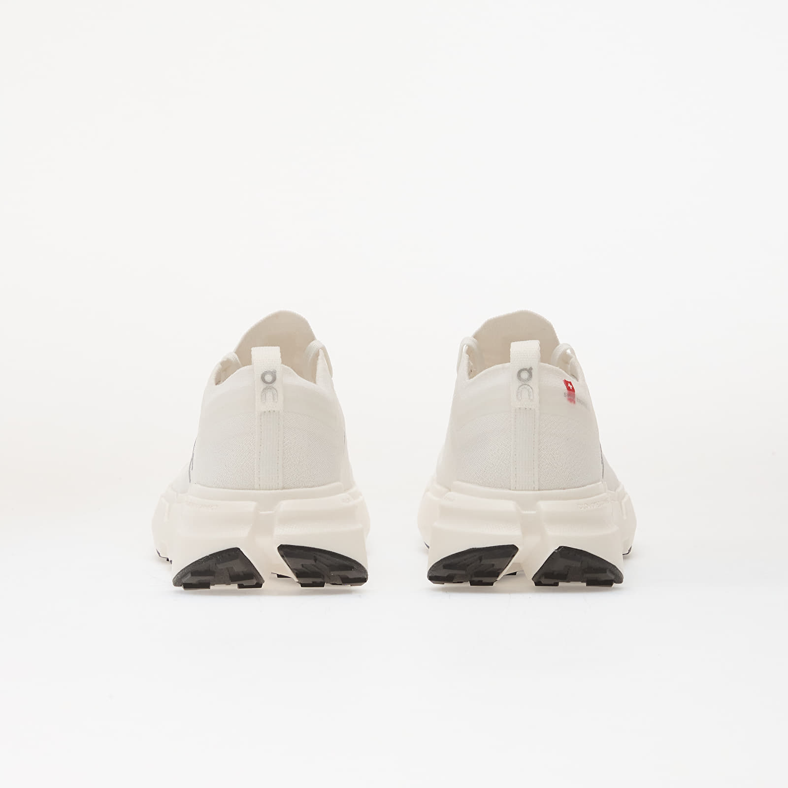 Moteriška avalynė On Cloudsoma White/ White