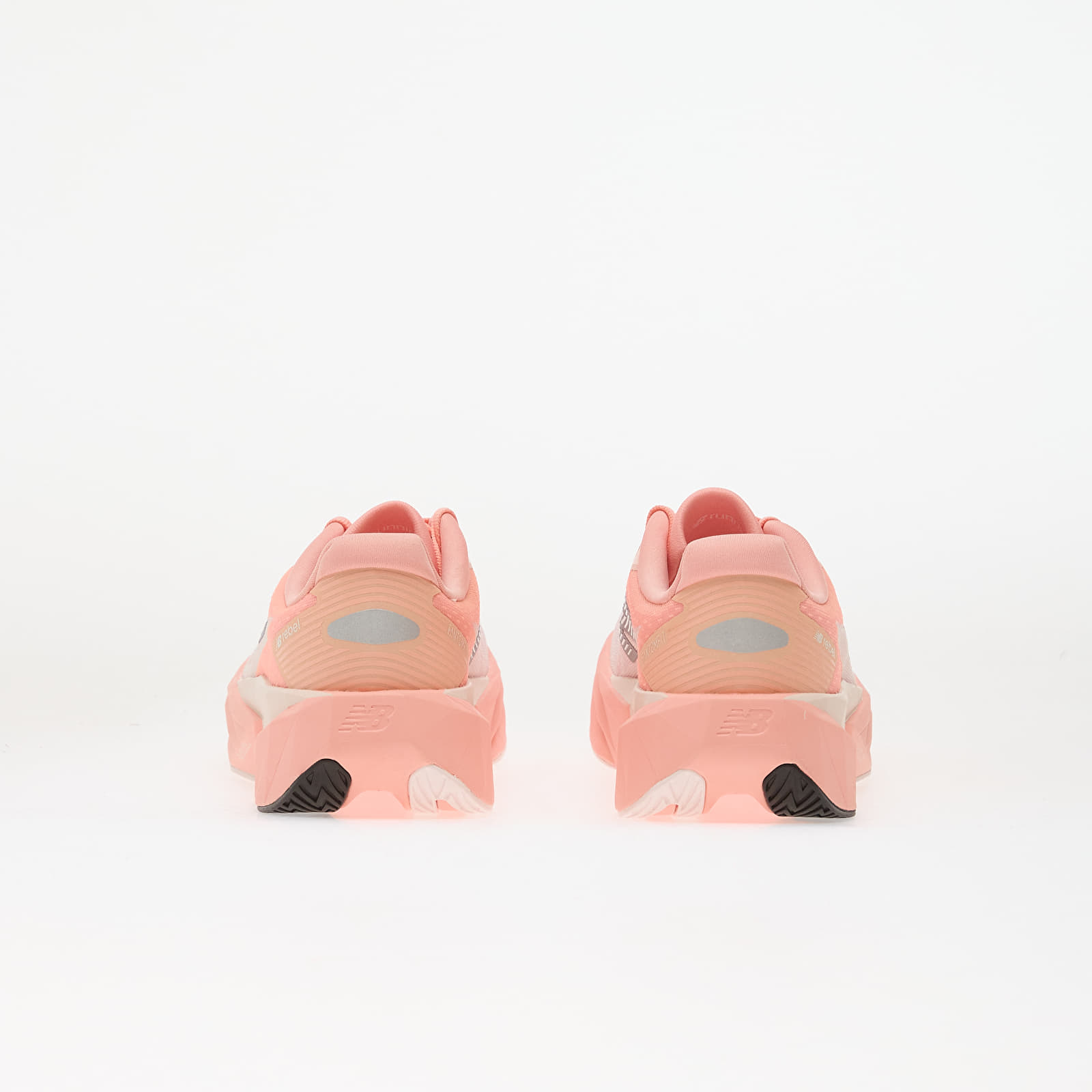 Women's shoes New Balance FuelCell Rebel v4 Pink Lemonade/ Pink Salt