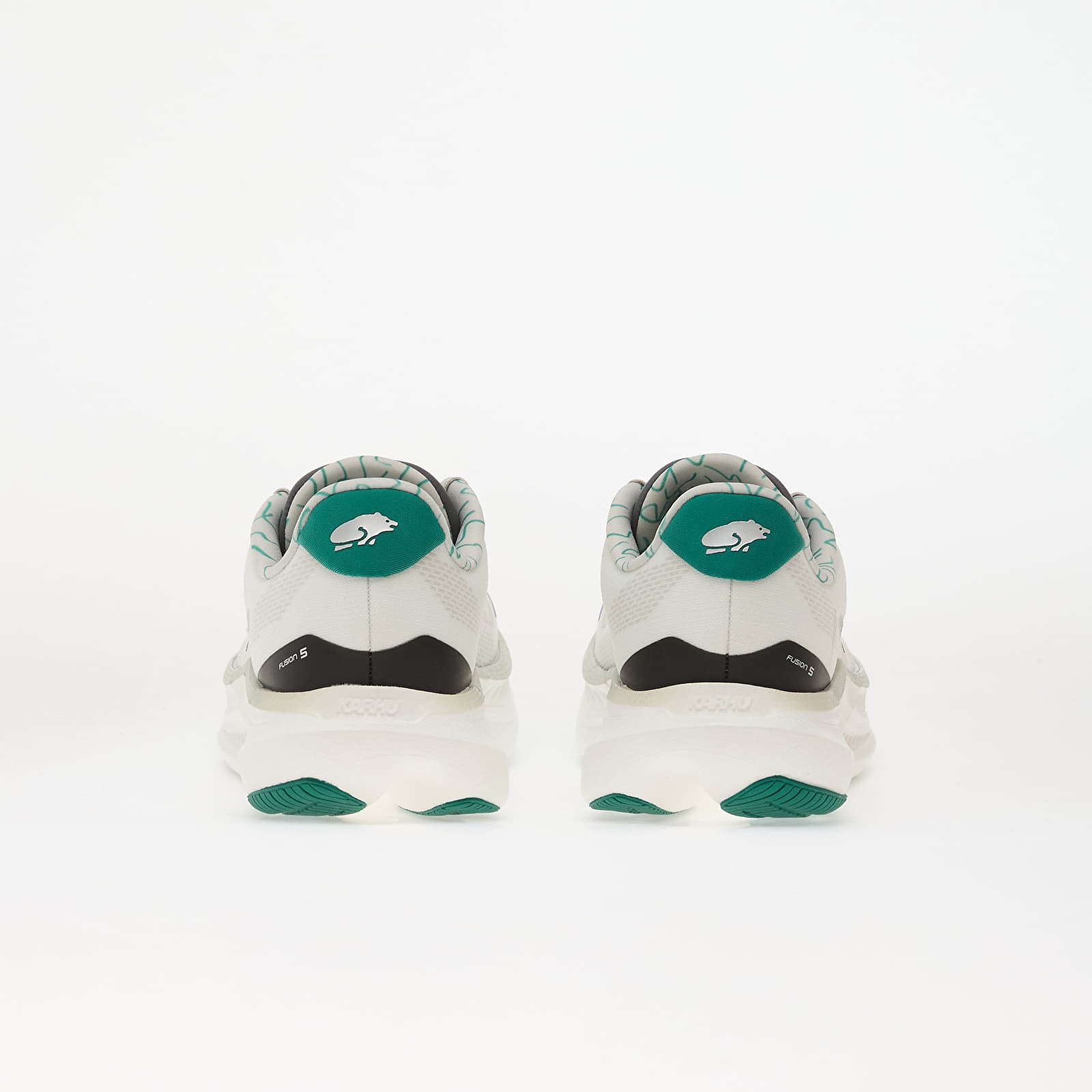 Herenschoenen Karhu Fusion 5.0 Men Blanc De Blanc/ Ultramarine Green
