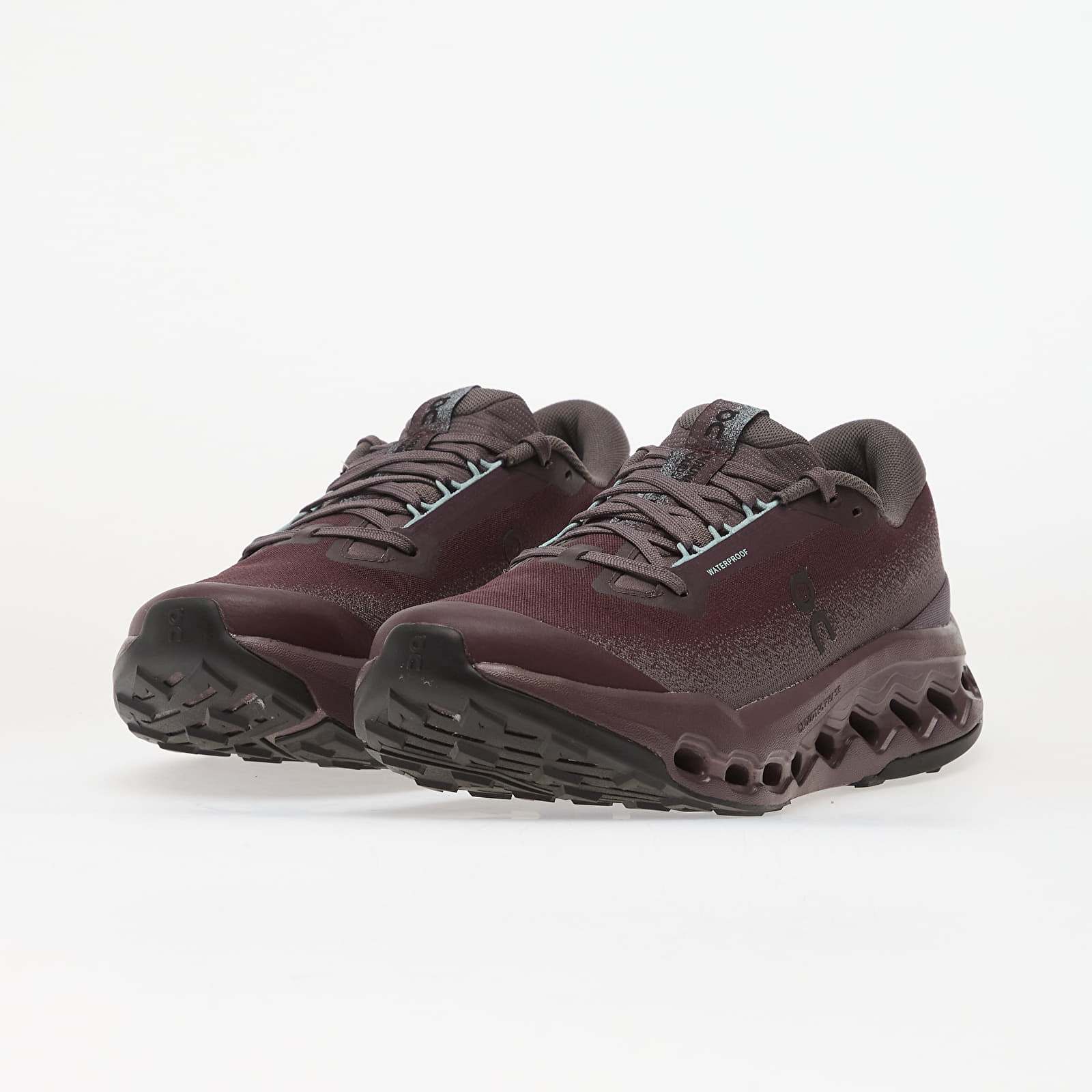 Încălțăminte și sneakerși pentru femei On Cloudsurfer Trail 2 Wp Urchin/ Pebble