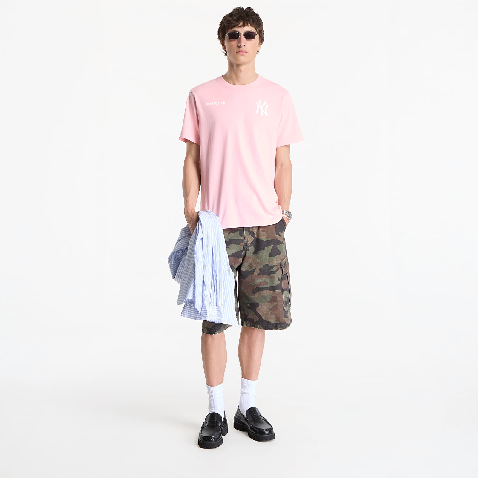 T-shirts Sporty & Rich Yankees Arch Tshirt UNISEX Candy/ White