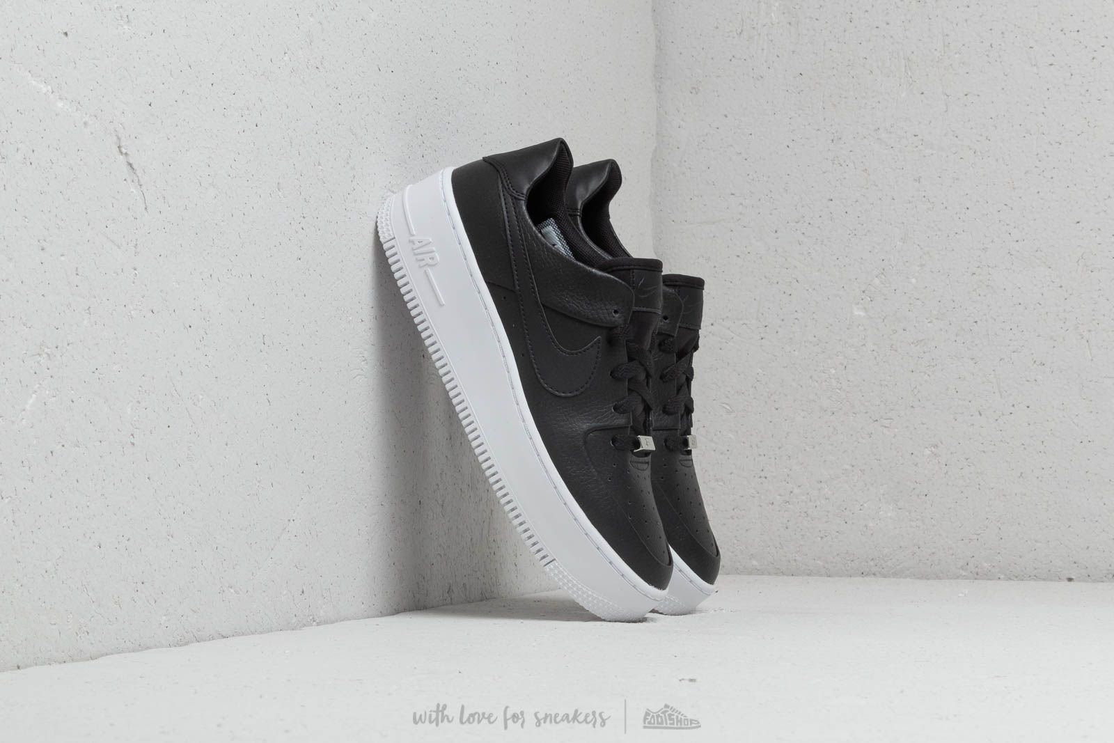 Damen Sneaker und Schuhe Nike W Af1 Sage Low Black/ Black-White