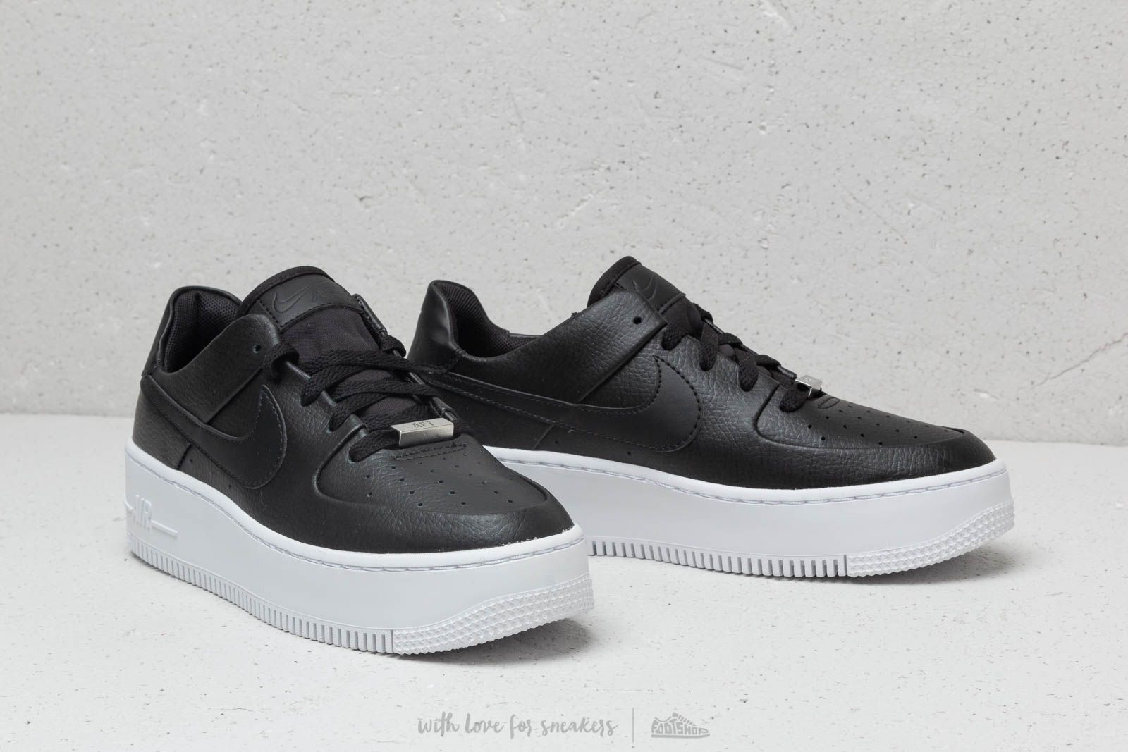 Air force 1 sage low black new arrivals