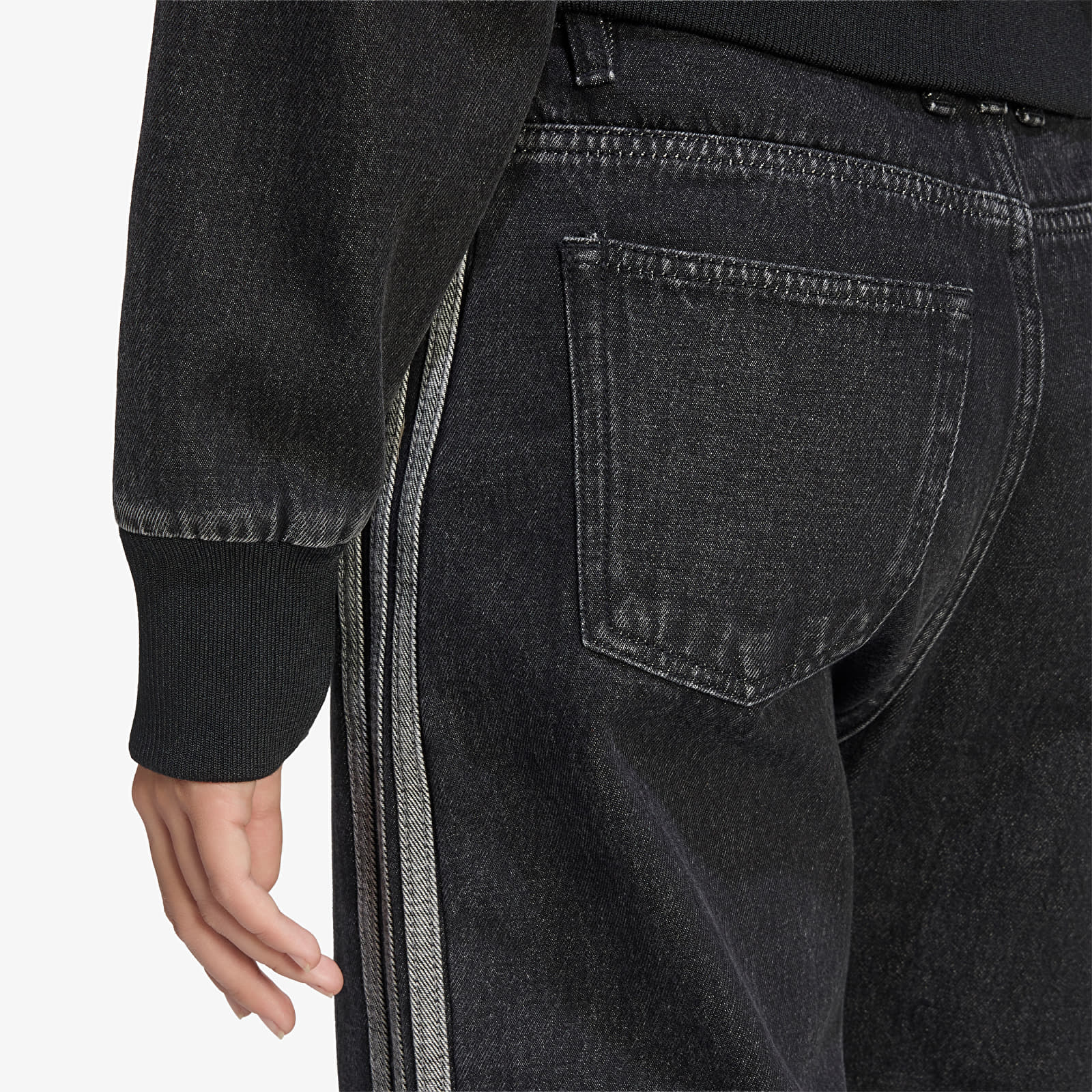 Jeans adidas Firebird Mid Rise Straight Denim Pant True Black Denim