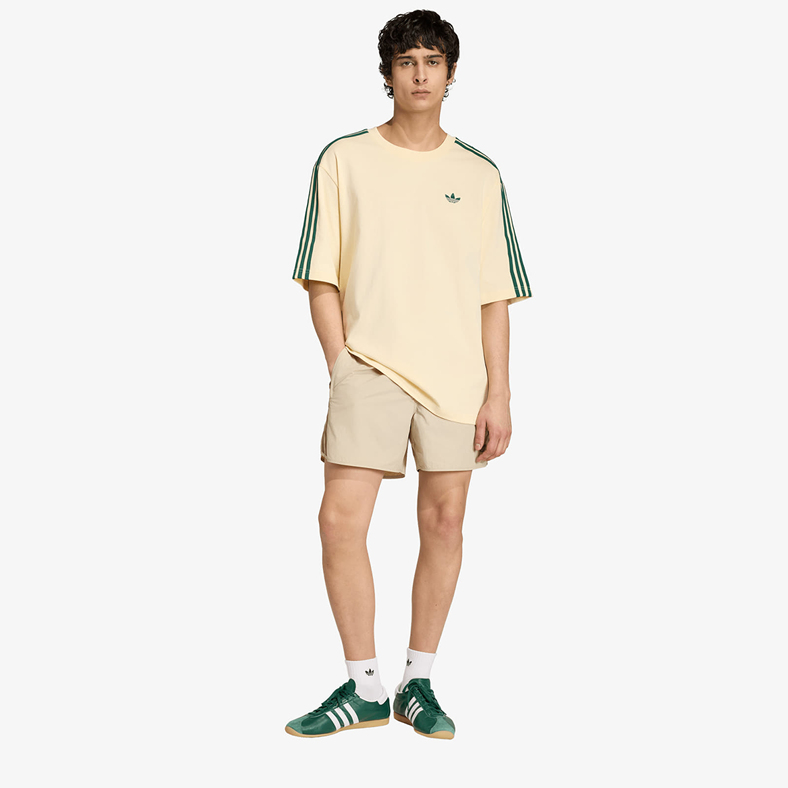 T-krekli adidas Adicolor 3-Stripes Oversized T-Shirt Warm Vanilla/ Collegiate Green