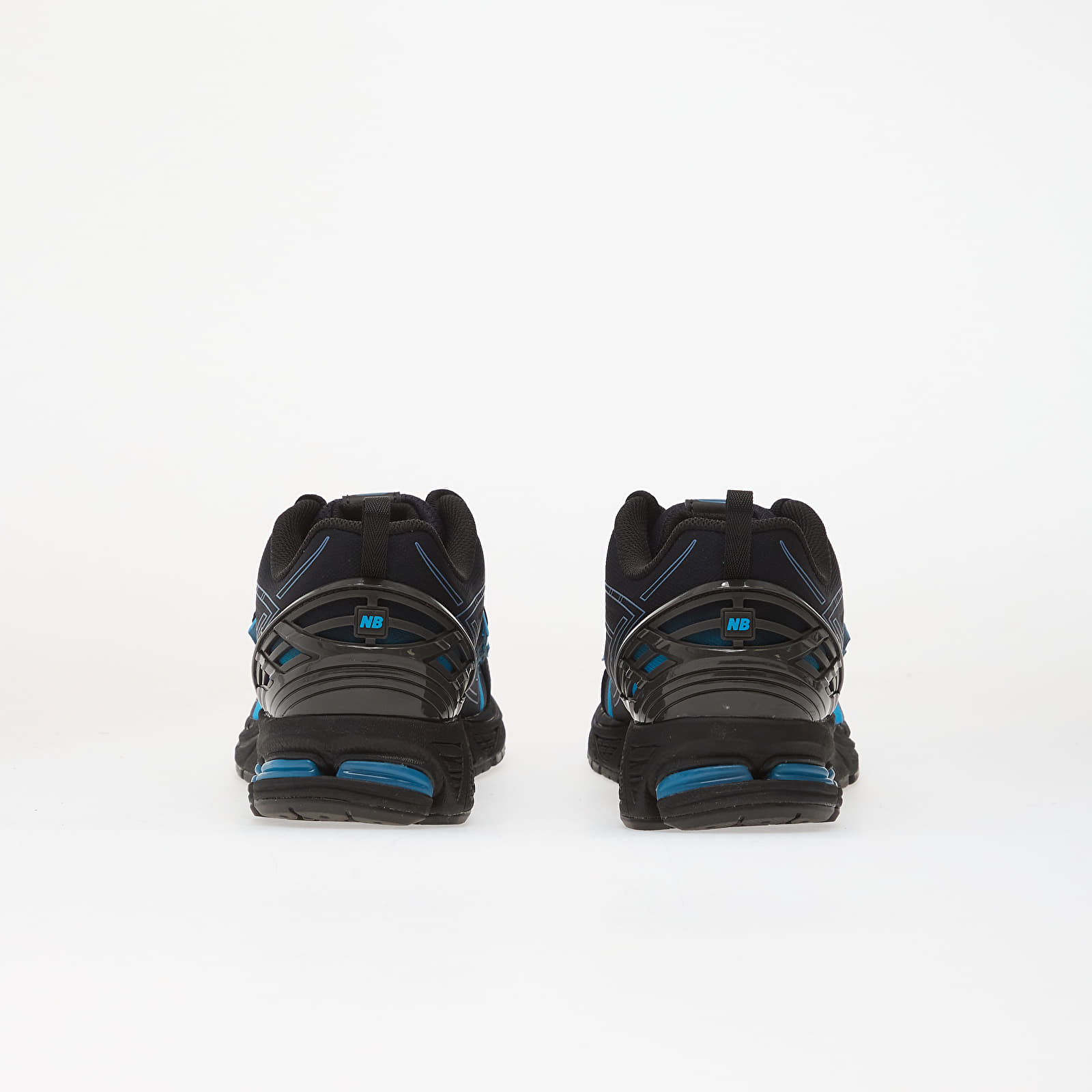 Chaussures et baskets homme New Balance 1906 Altitude/ Black