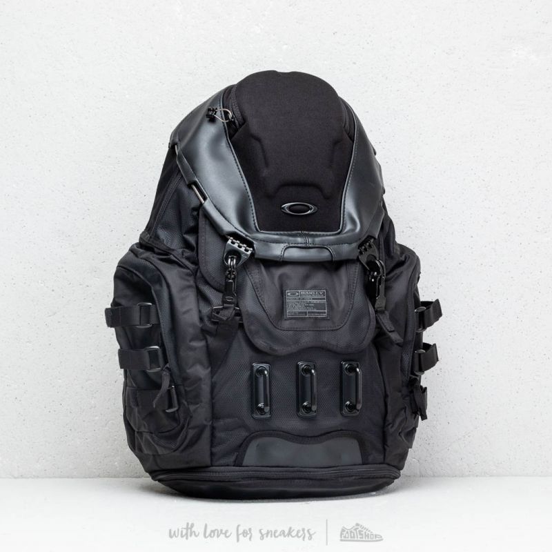Oakley Kitchen Sink Backpack Stealth Black