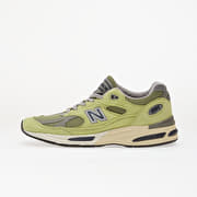 New Balance 991 Green Banana/ Moss/ Moon Mist