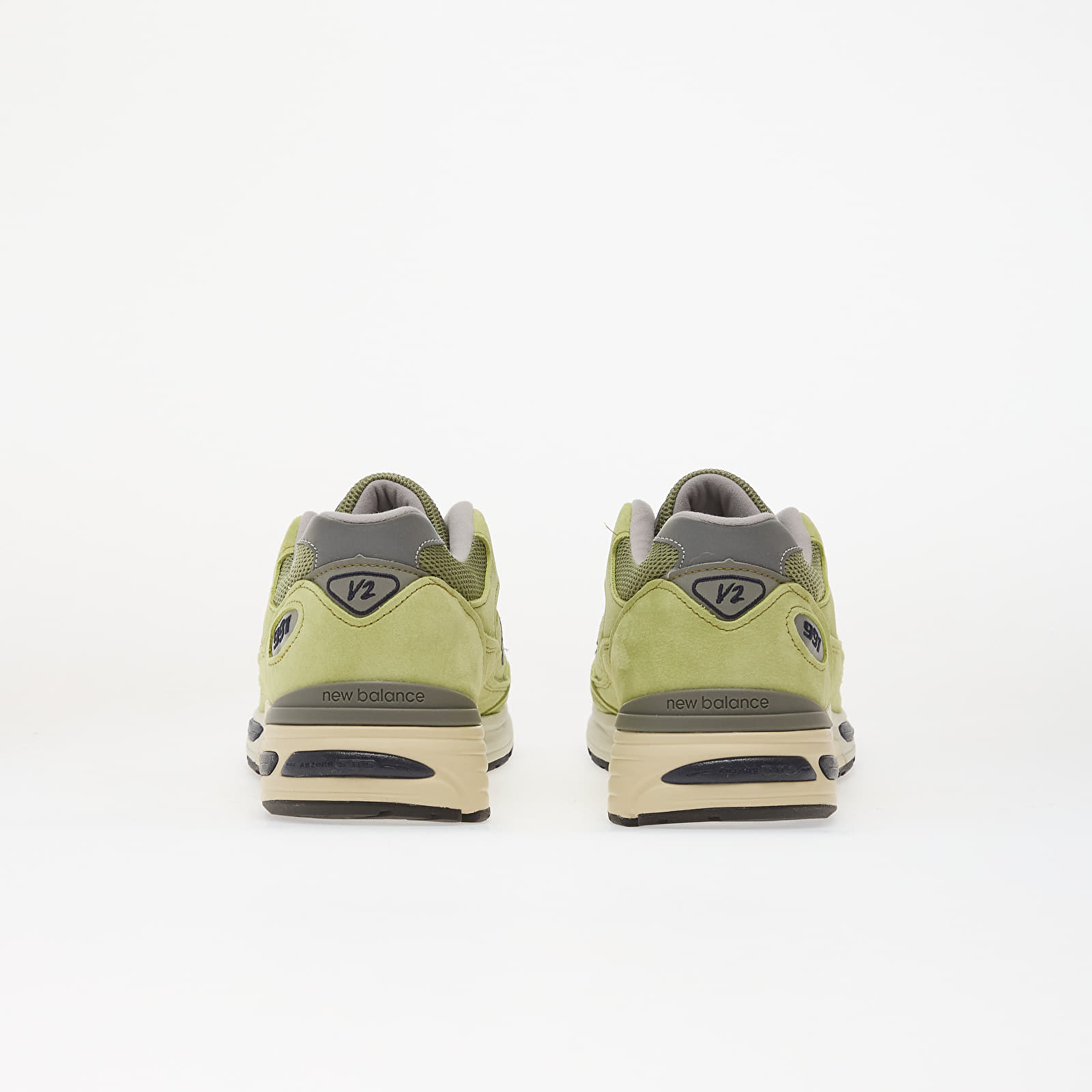 Chaussures et baskets homme New Balance 991 Green Banana/ Moss/ Moon Mist