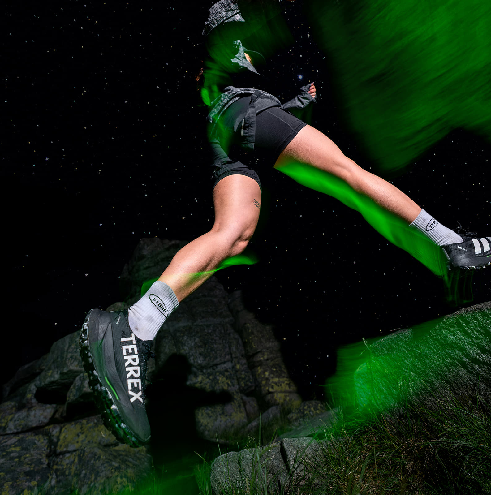 Women's shorts FTSHP x adidas Terrex STARGAZER Women Shorts 2IN1 Black
