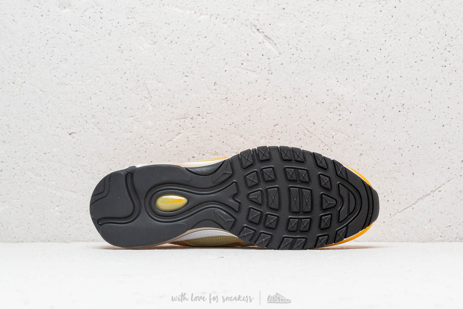 Sapatos de mulher Nike Air Max 97 Wm's Mustard/ Mustard-Buff Gold