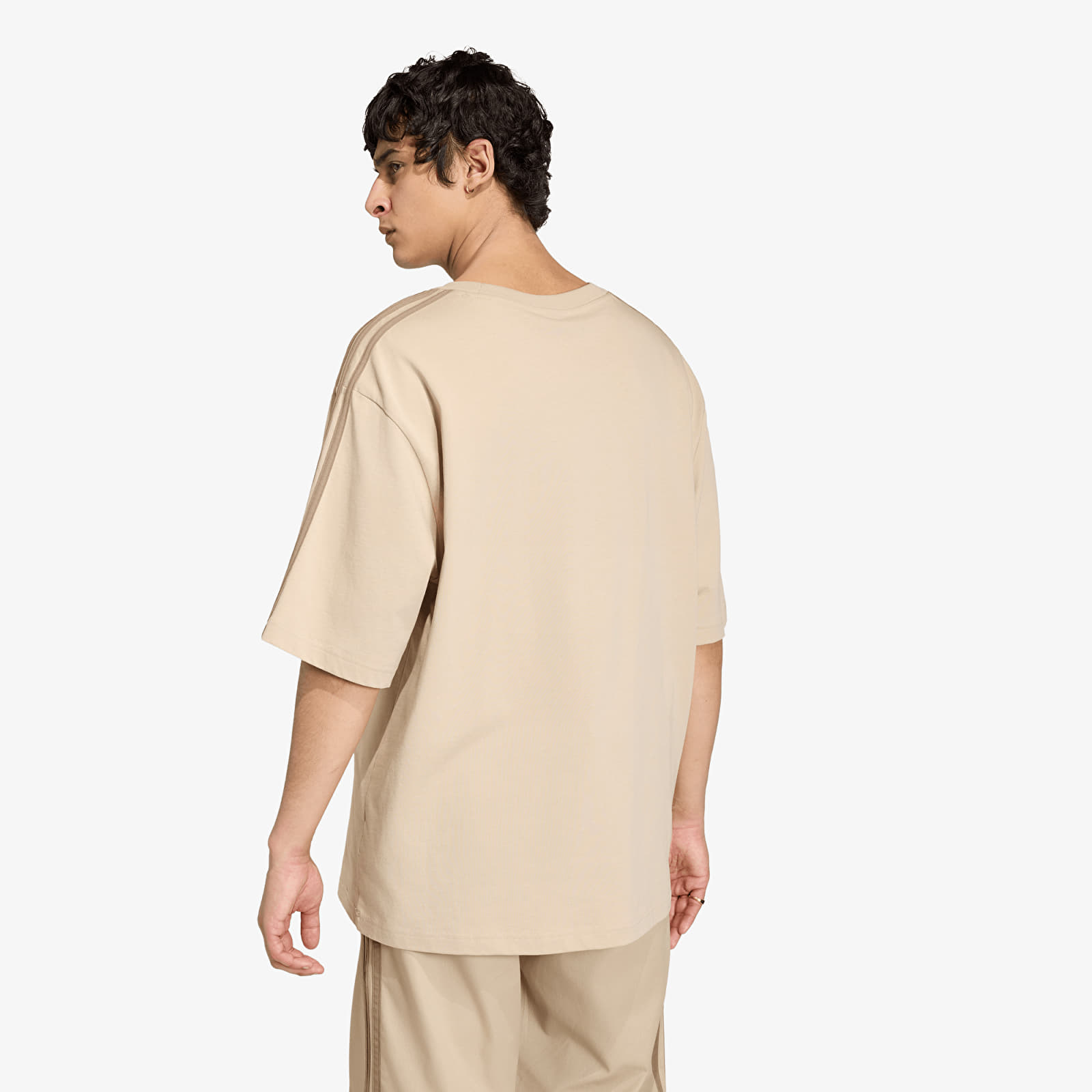T-shirts adidas Adicolor 3-Stripes Oversized T-Shirt Khaki Three/ Khaki Six