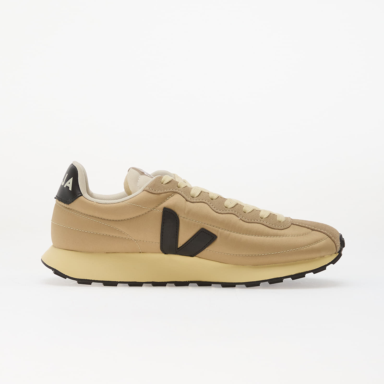 Women's shoes Veja Belem Nolyn Almond/ Black