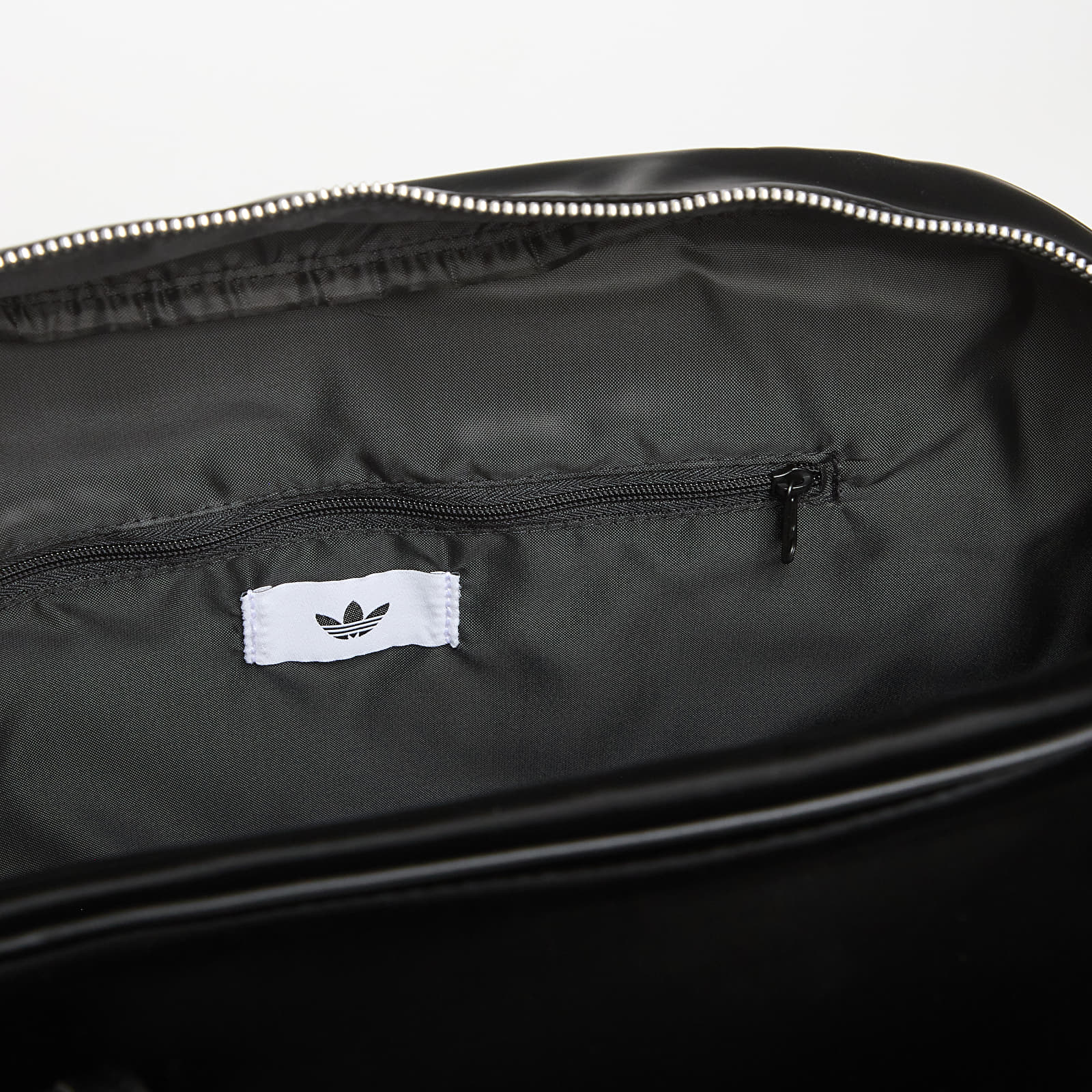 Crossbody tassen adidas Premium Holdall Black