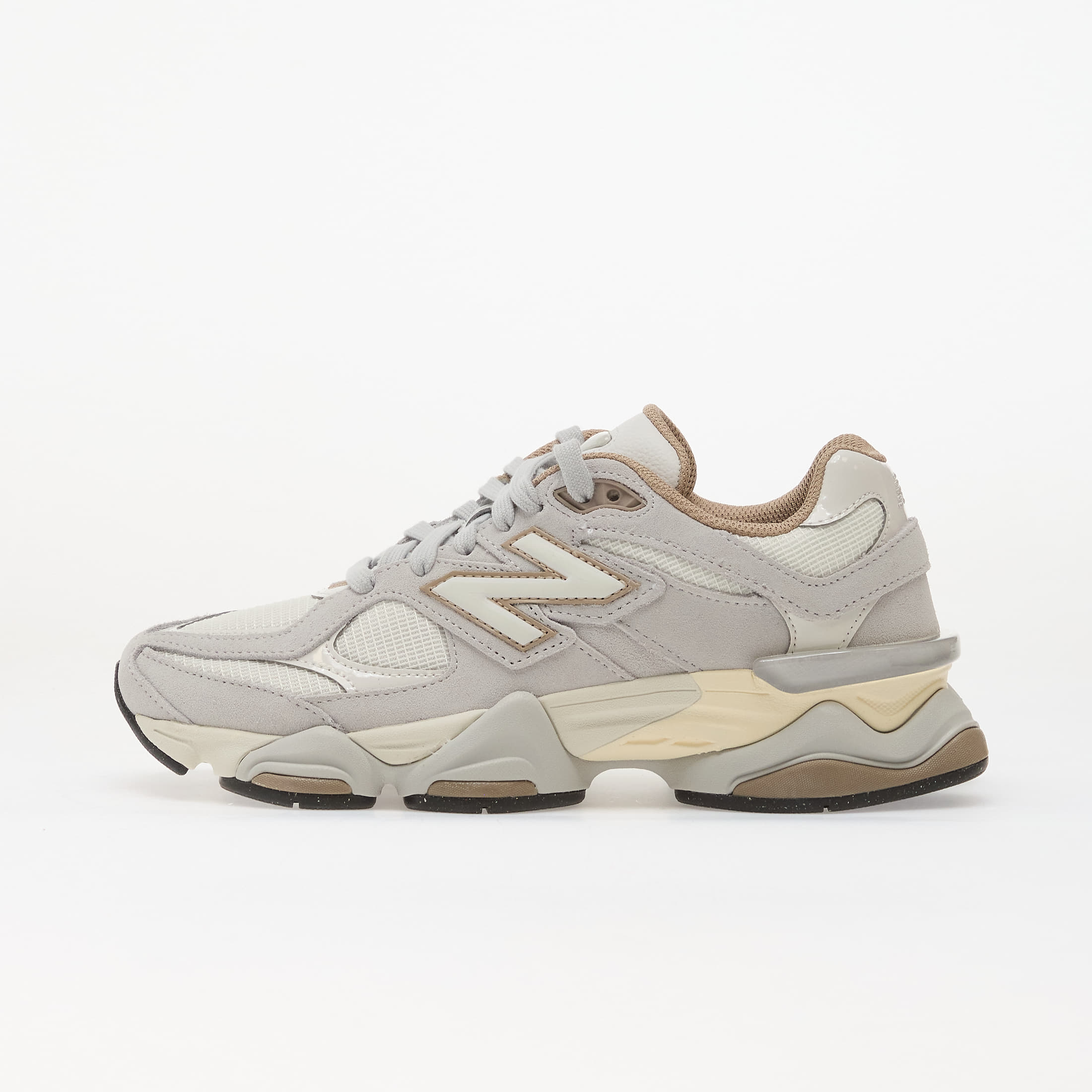 Sneakers New Balance 9060 Driftwood/ Sea Salt UK 5.5