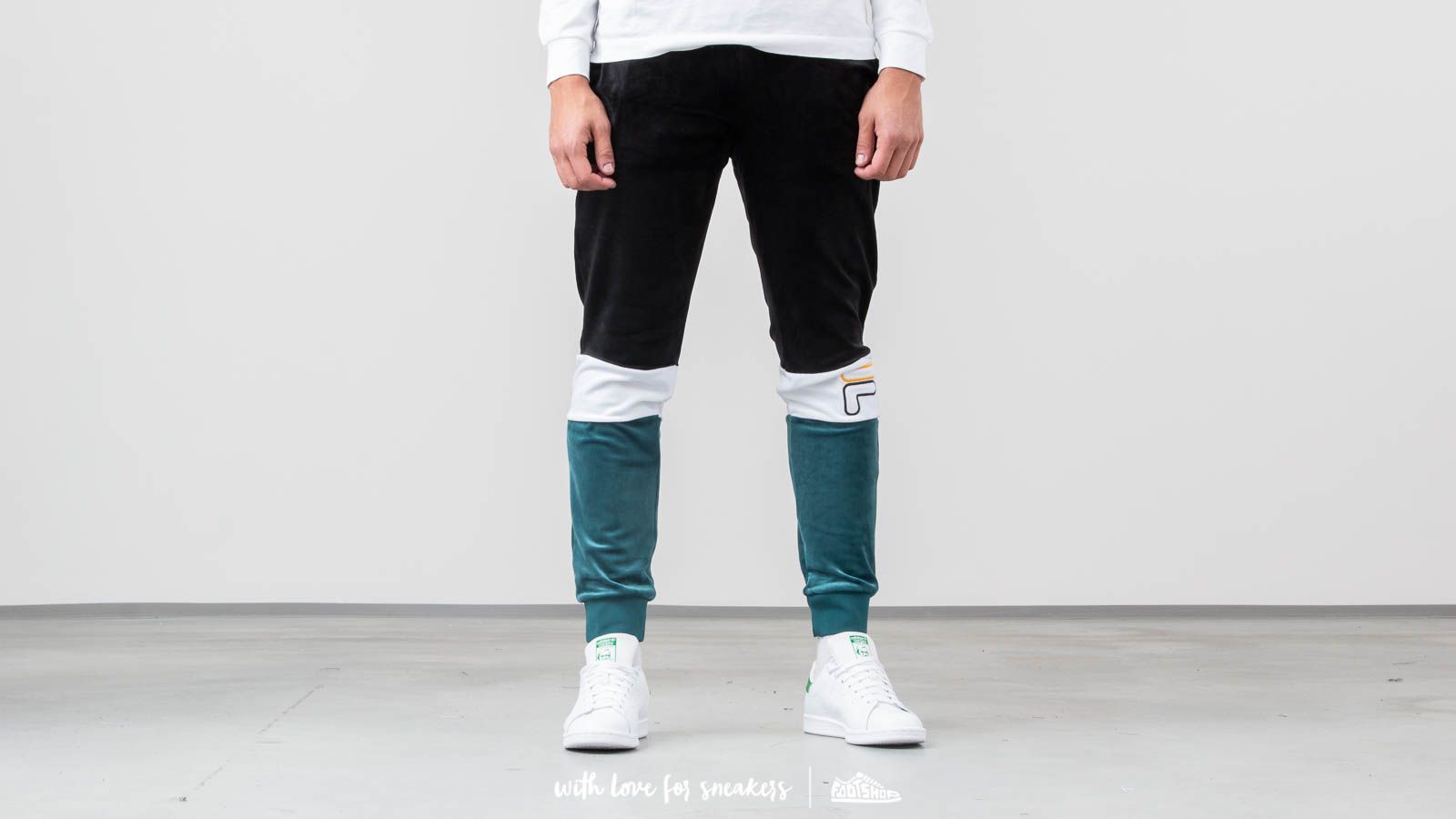 Pants and jeans FILA Kaiden Velour Pants Black Footshop