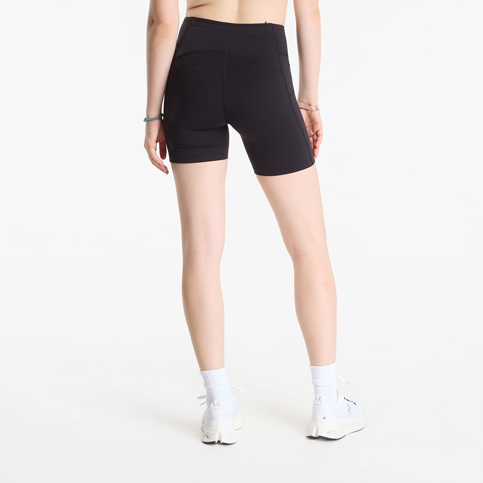 Shorts On Performance Tights Short Black