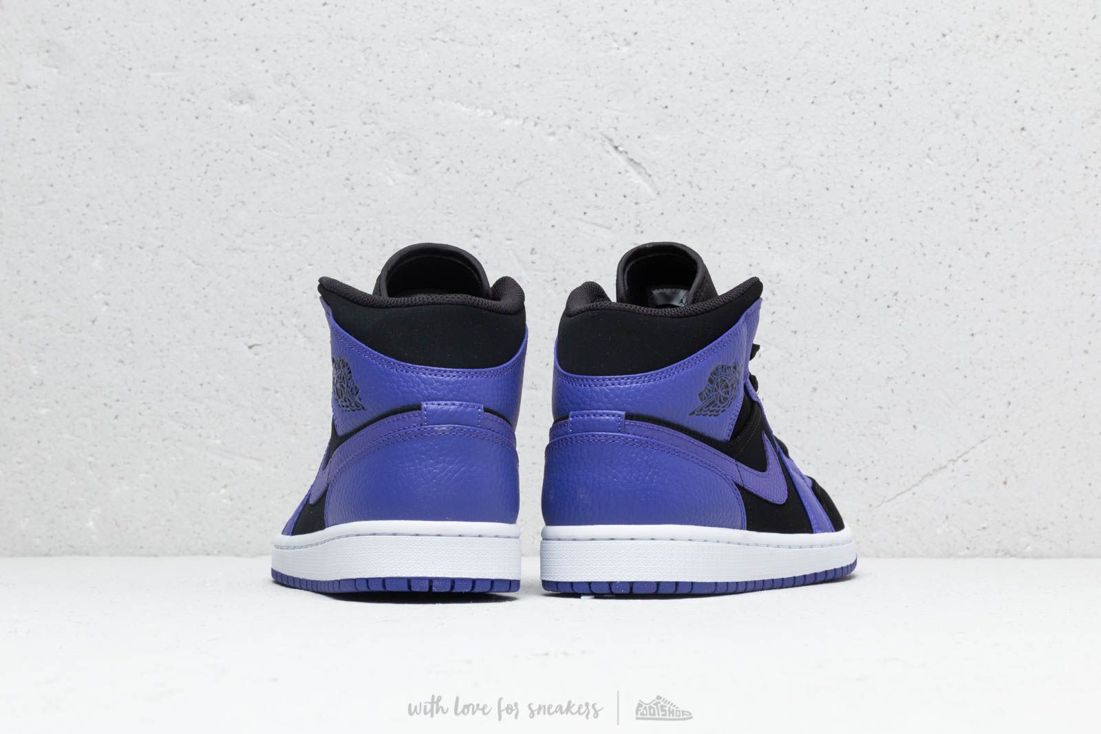 Jordan 1 mid black dark concord cheap