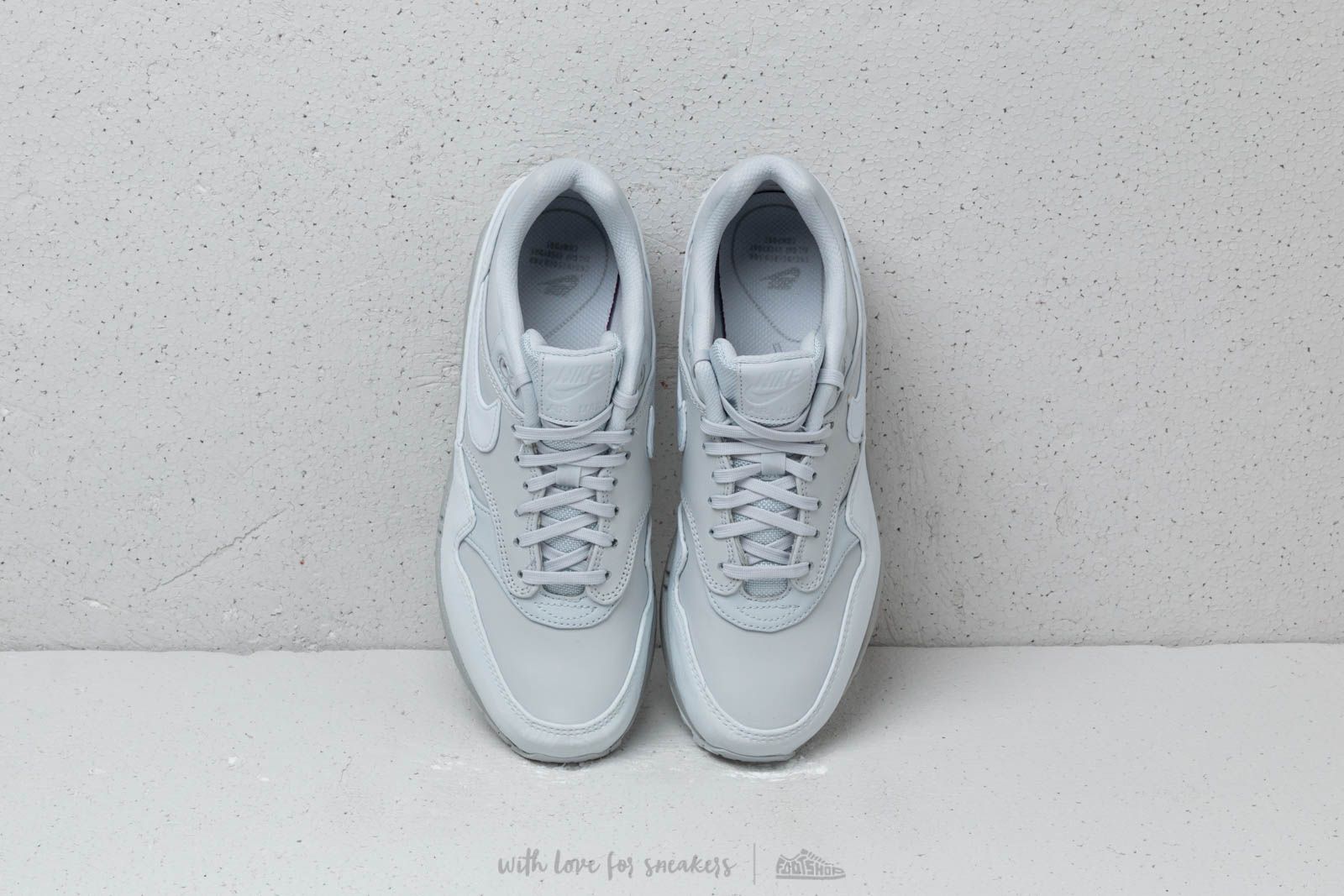 Damen Sneaker und Schuhe Nike Wmns Air Max 1 LX Pure Platinum Pure Platinum Footshop