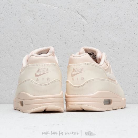 Nike Wmns Air Max 1 LX