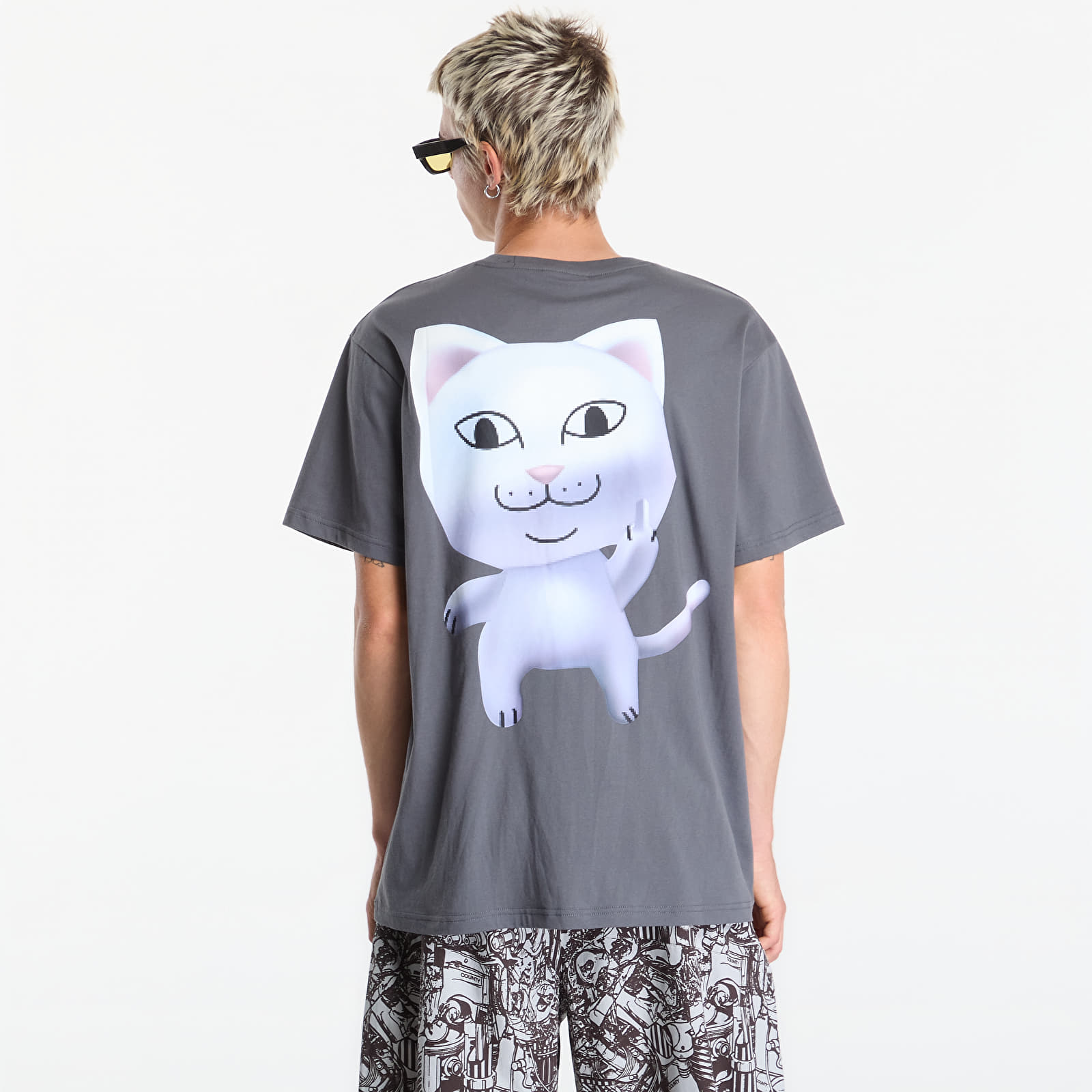 T-paidat RIPNDIP Nermii Tee Charcoal