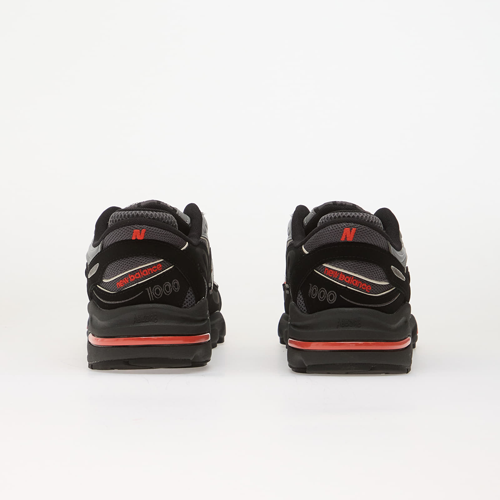 Chaussures et baskets homme New Balance 1000 Black/ Neo Flame