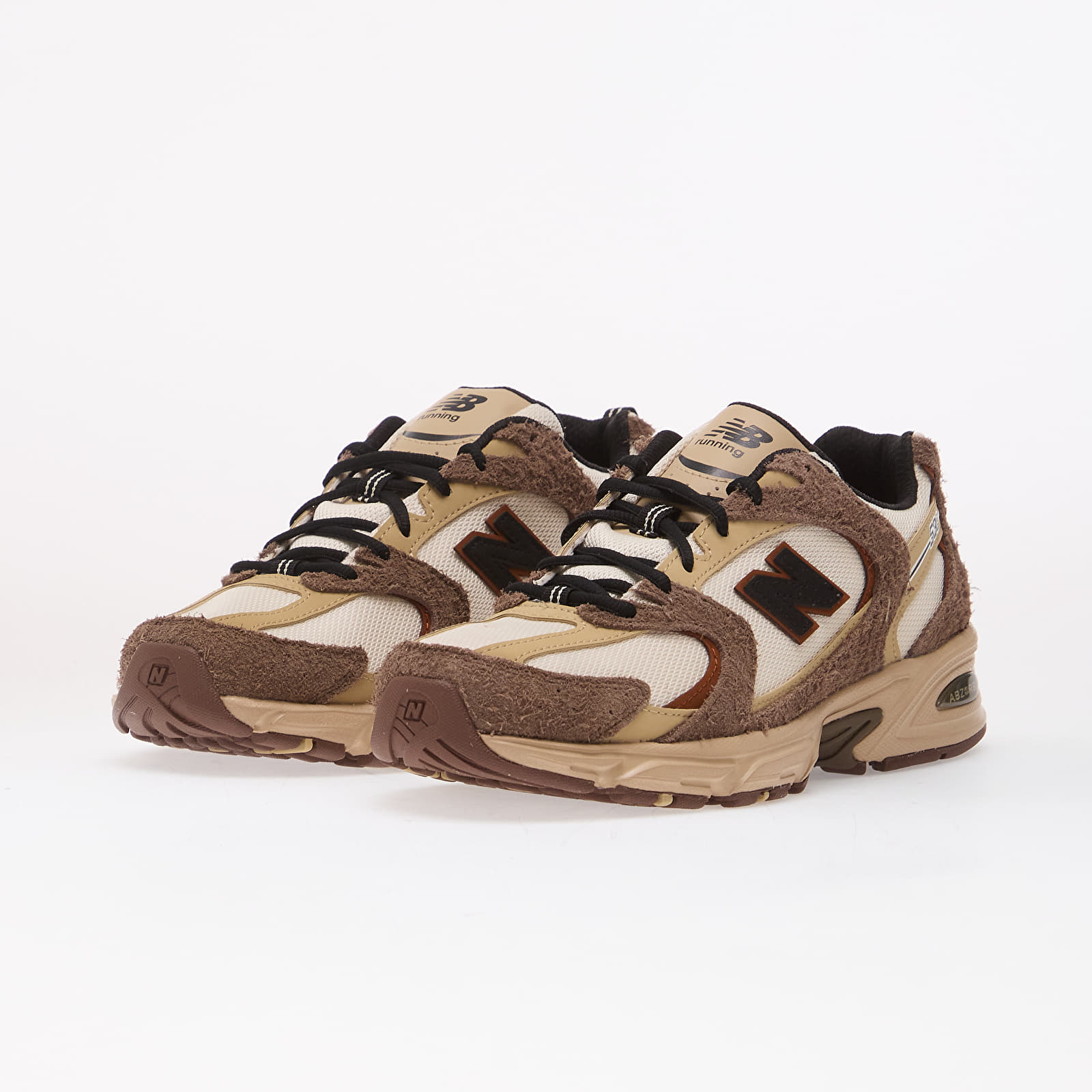 Herenschoenen New Balance 530 Dark Mushroom/ Incense/ Linen Snc