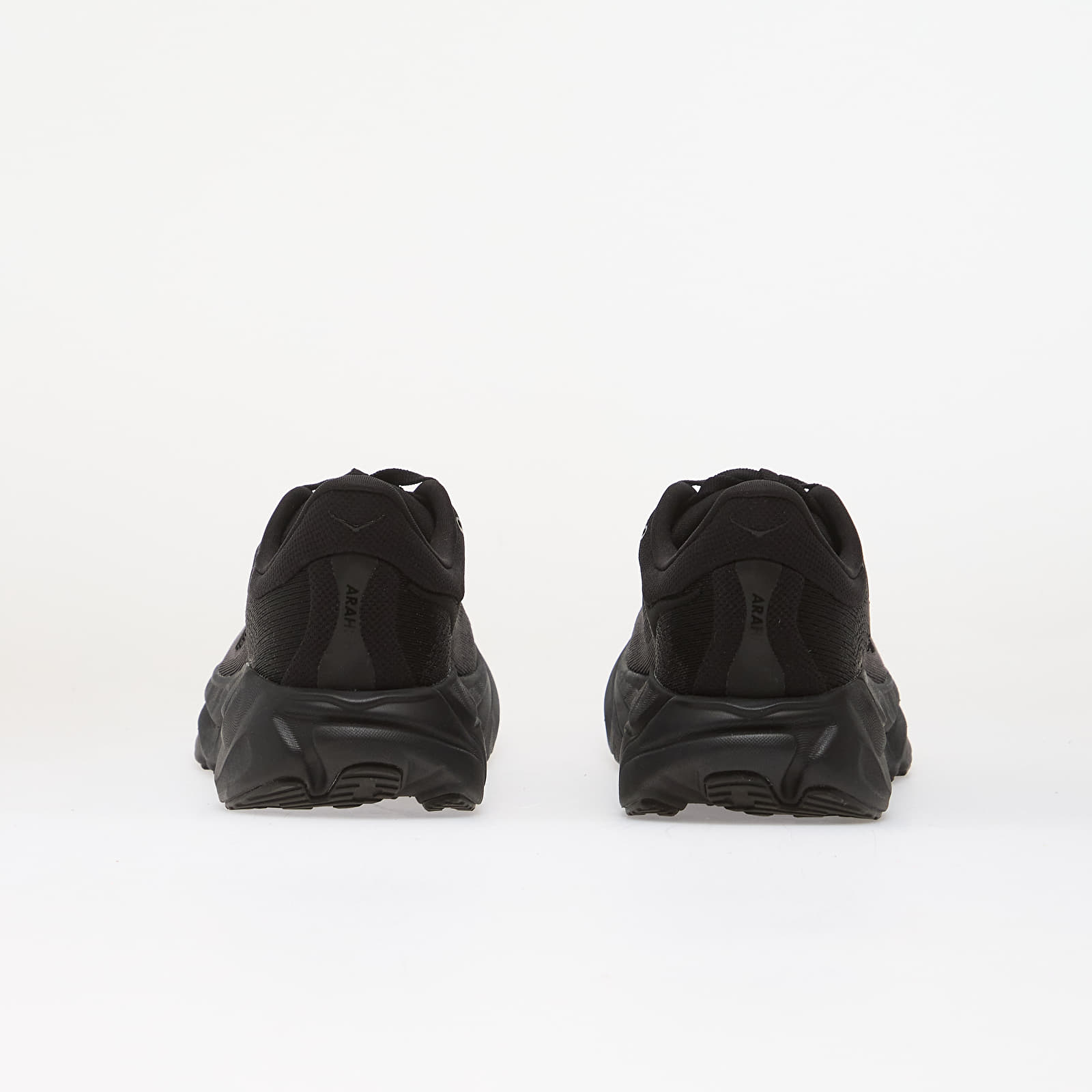 Женская обувь Hoka W Arahi 9 Black/ Black