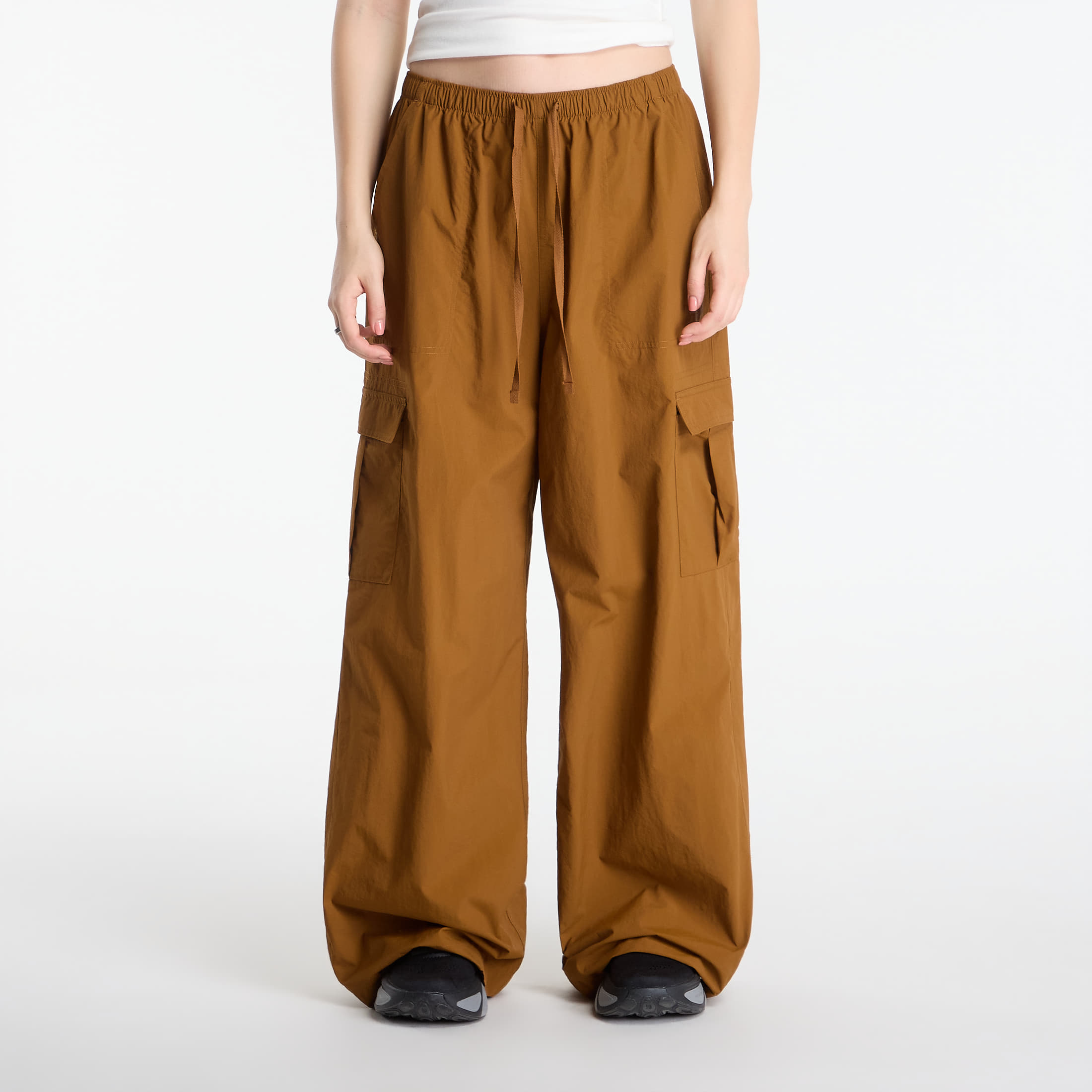 Панталони New Balance Woven Cargo Pant Breakfast Tea S