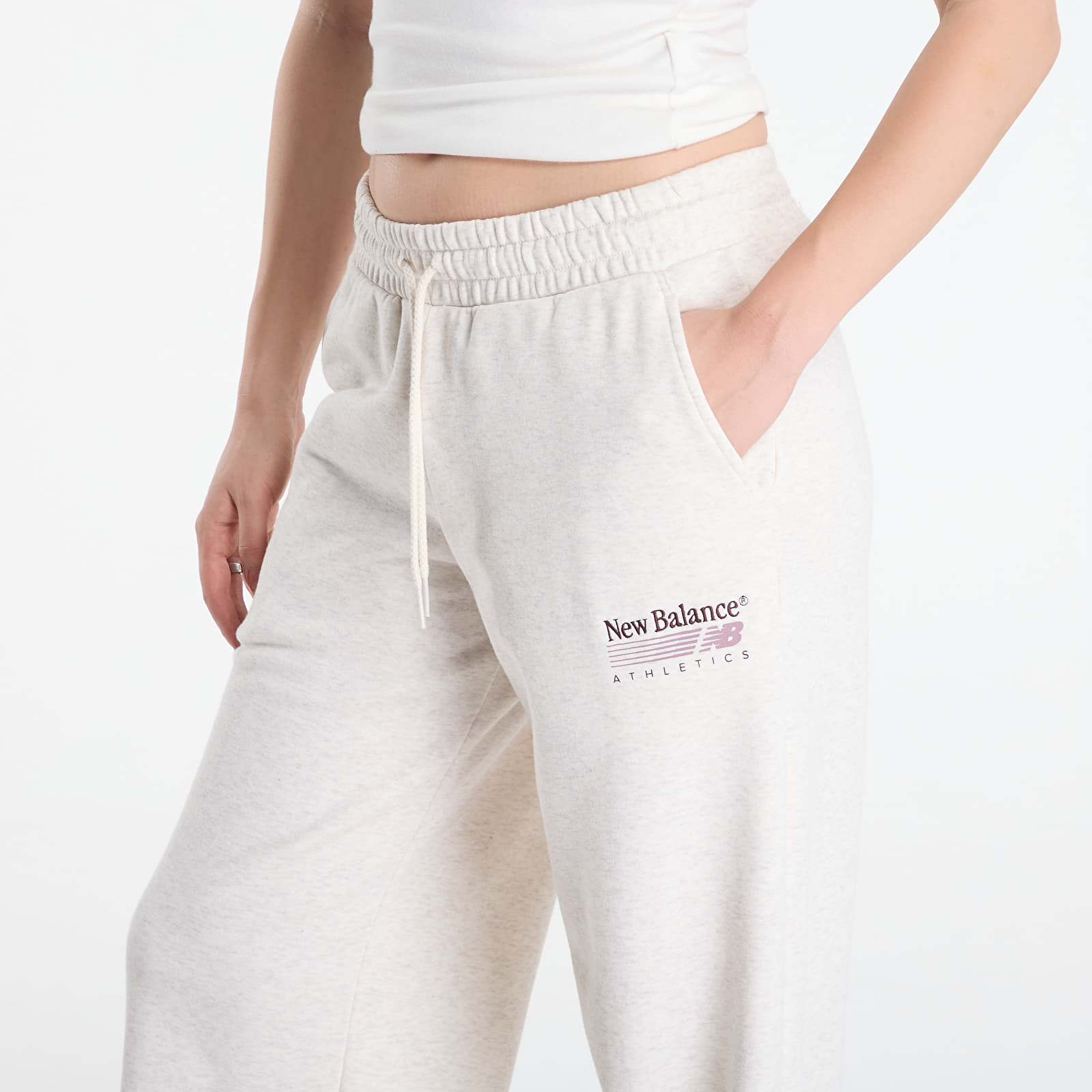 Tepláky New Balance Trackside French Terry Pant Linen Heather