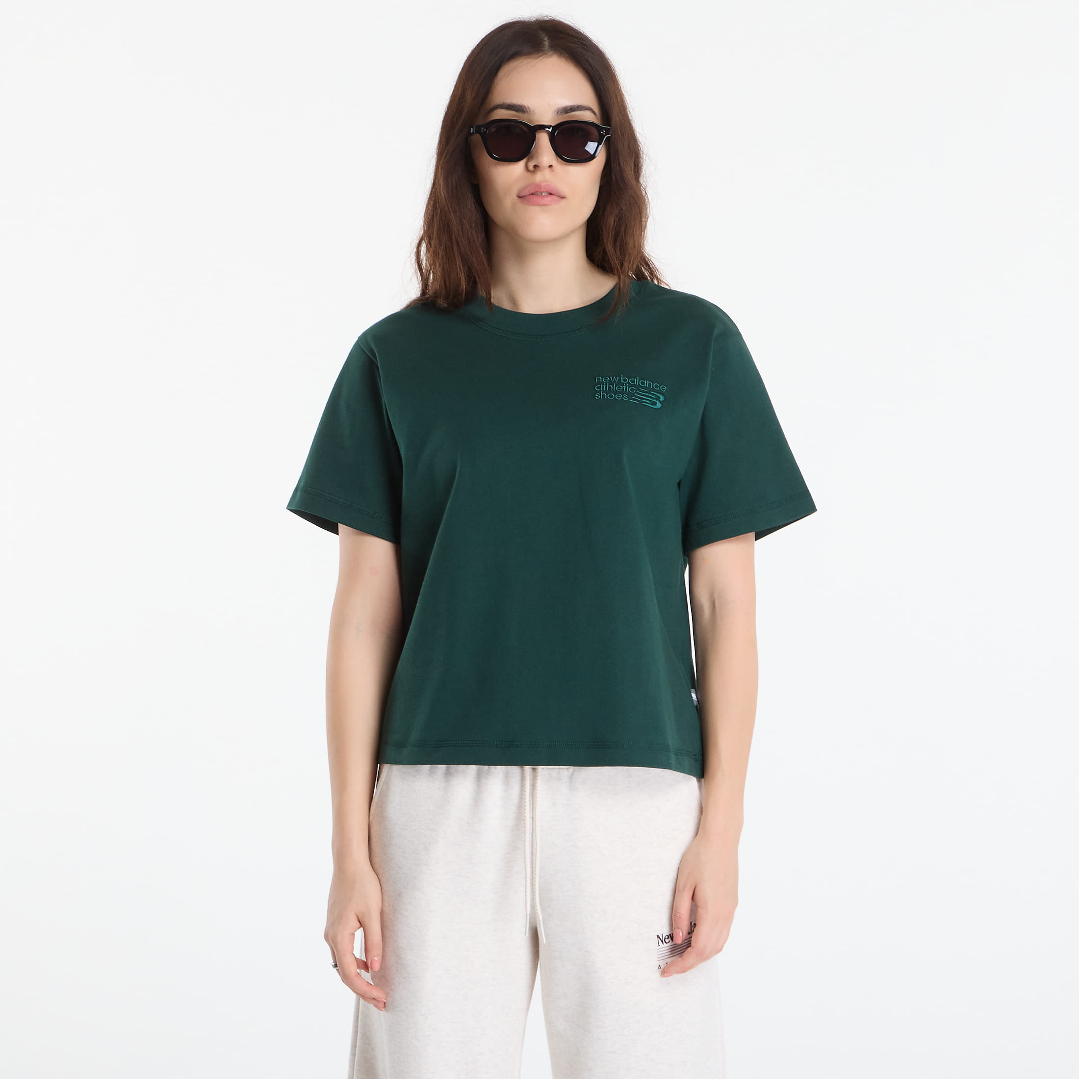 Тениска New Balance Athletics Premium Logo Hip Length Relaxed T-Shirt Nordic Green XS