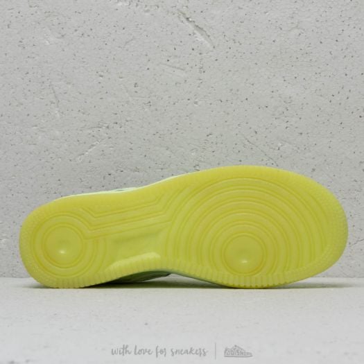 Nike Air Force 1 07 Essential Wmns