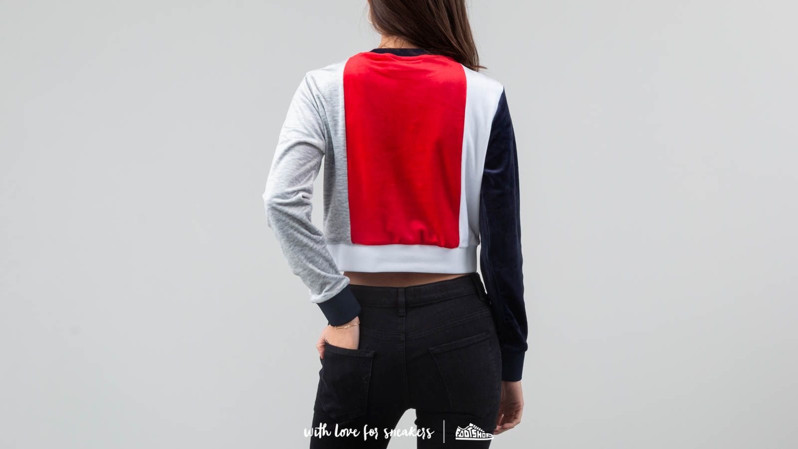 Mikiny FILA Antonietta Crewneck Hoodie Black Line