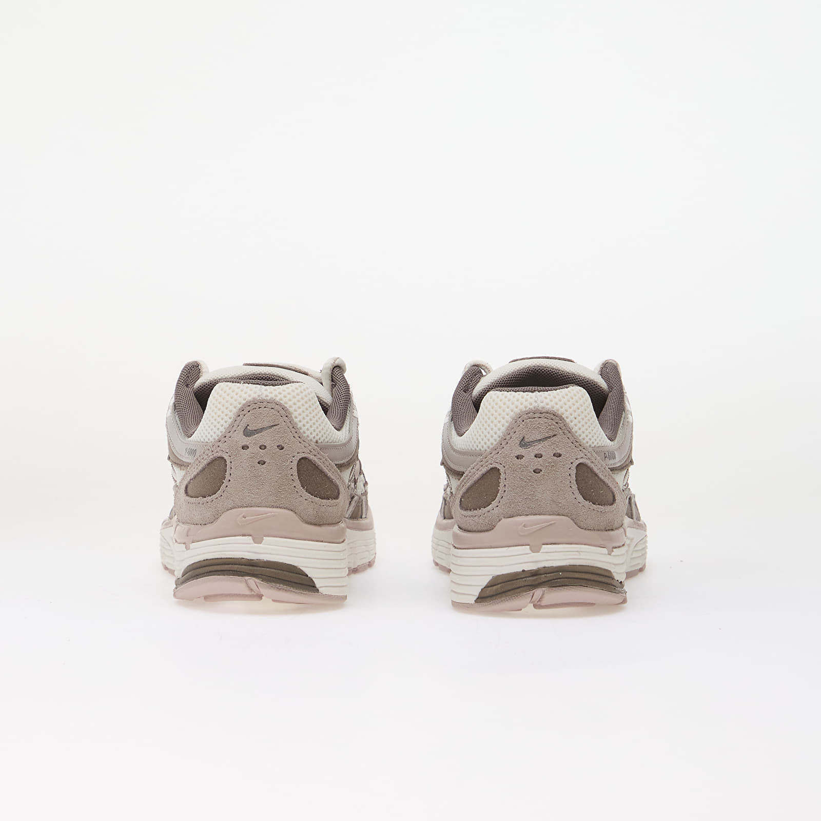 Women's shoes Nike P-6000 Summit White/ Platinum Violet-Cave Stone