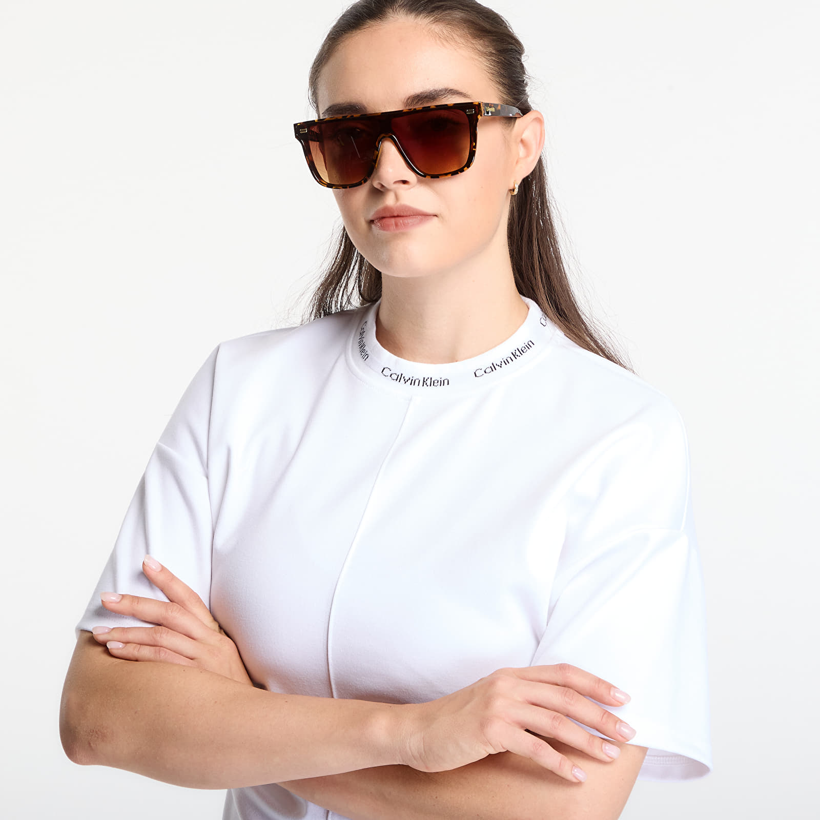 Naiste T-särgid Calvin Klein Jeans Ss Logo Neck Detail Interlock Top Bright White