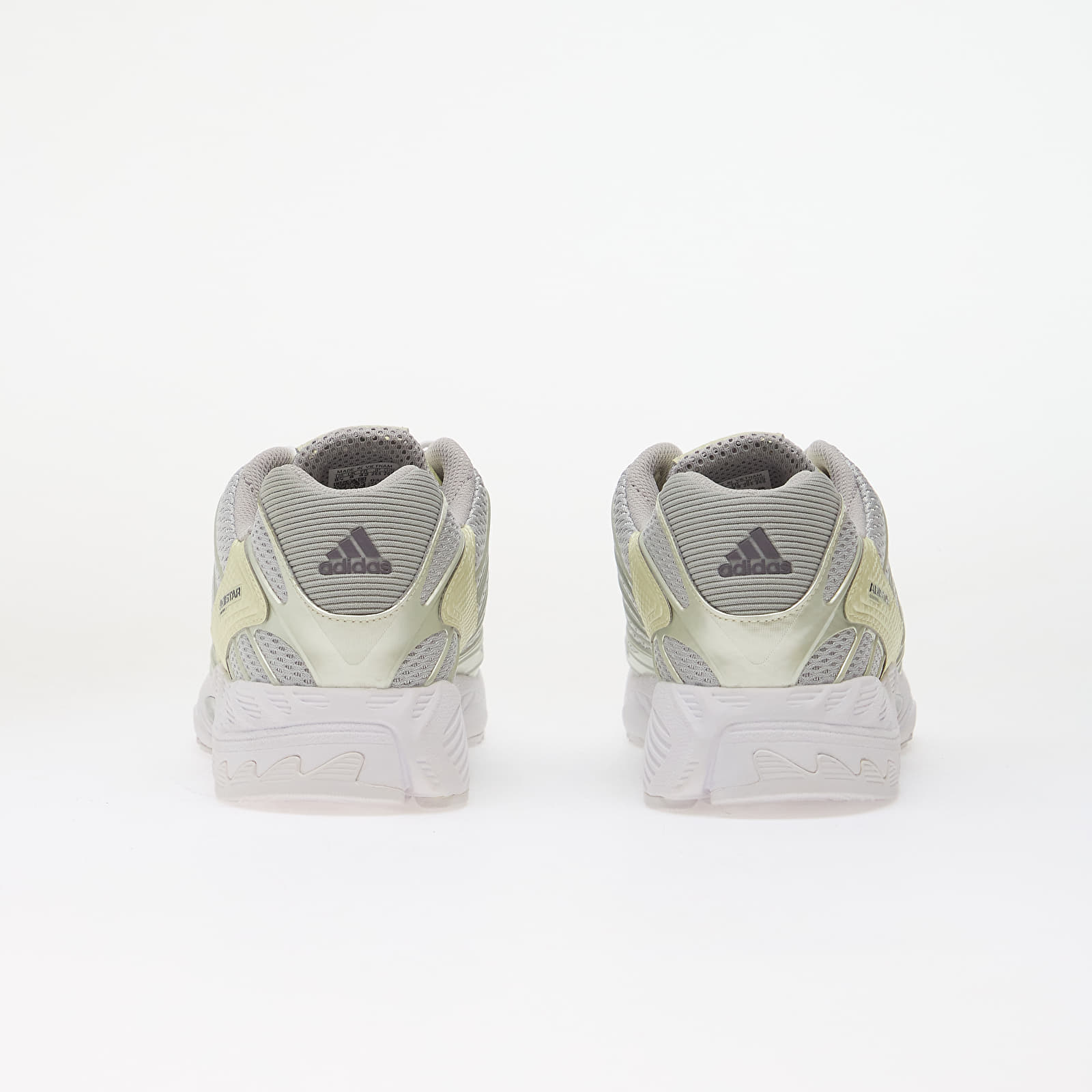 Férfi cipők adidas Adistar Control 3 Silver Met./ Iron Met./ Ice Gold Met.