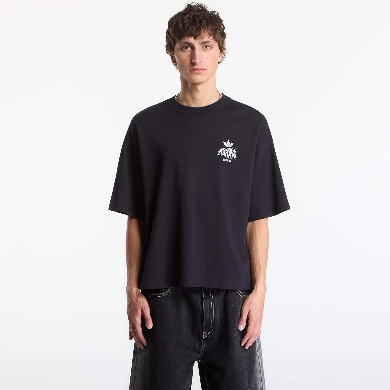 Tricouri  adidas Berlin GFX Tee Core Black