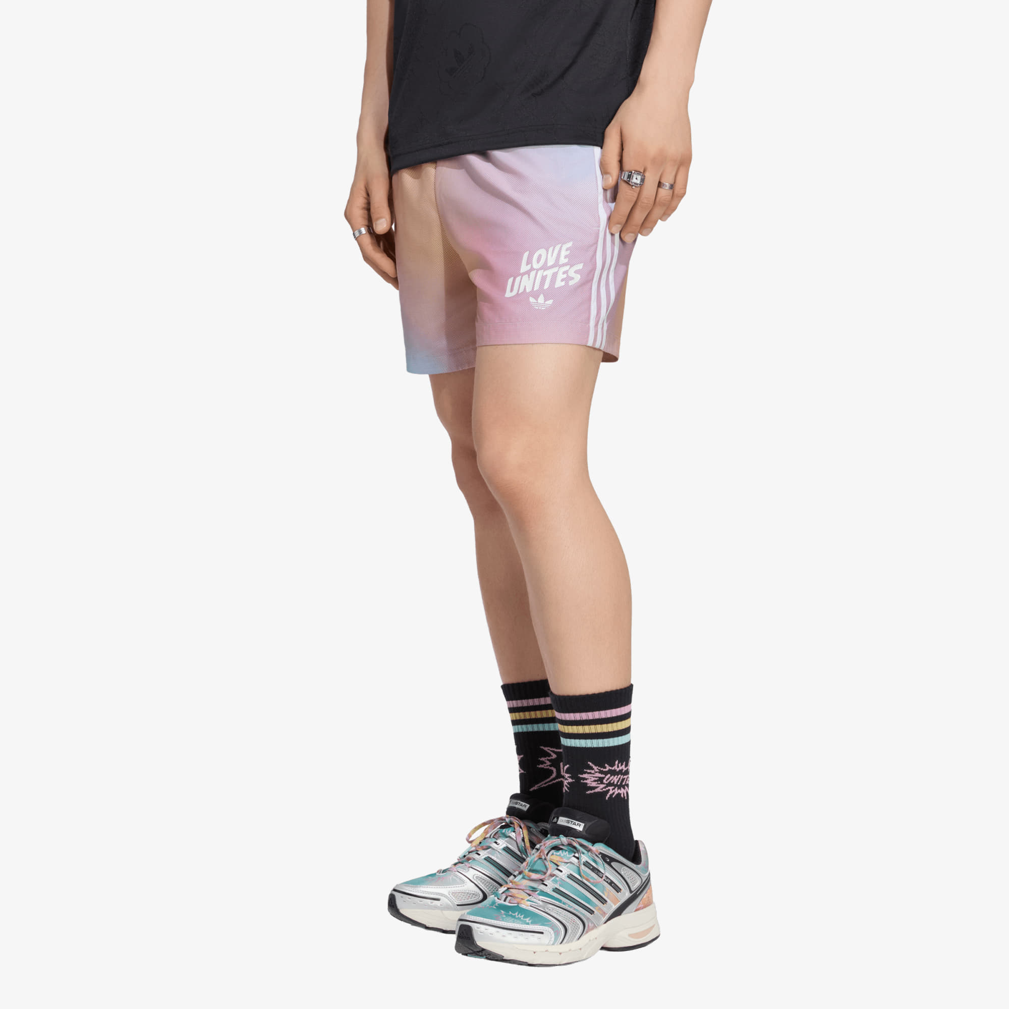 Къси панталони adidas Pride AOP Shorts (Water Proof) Rainbow L