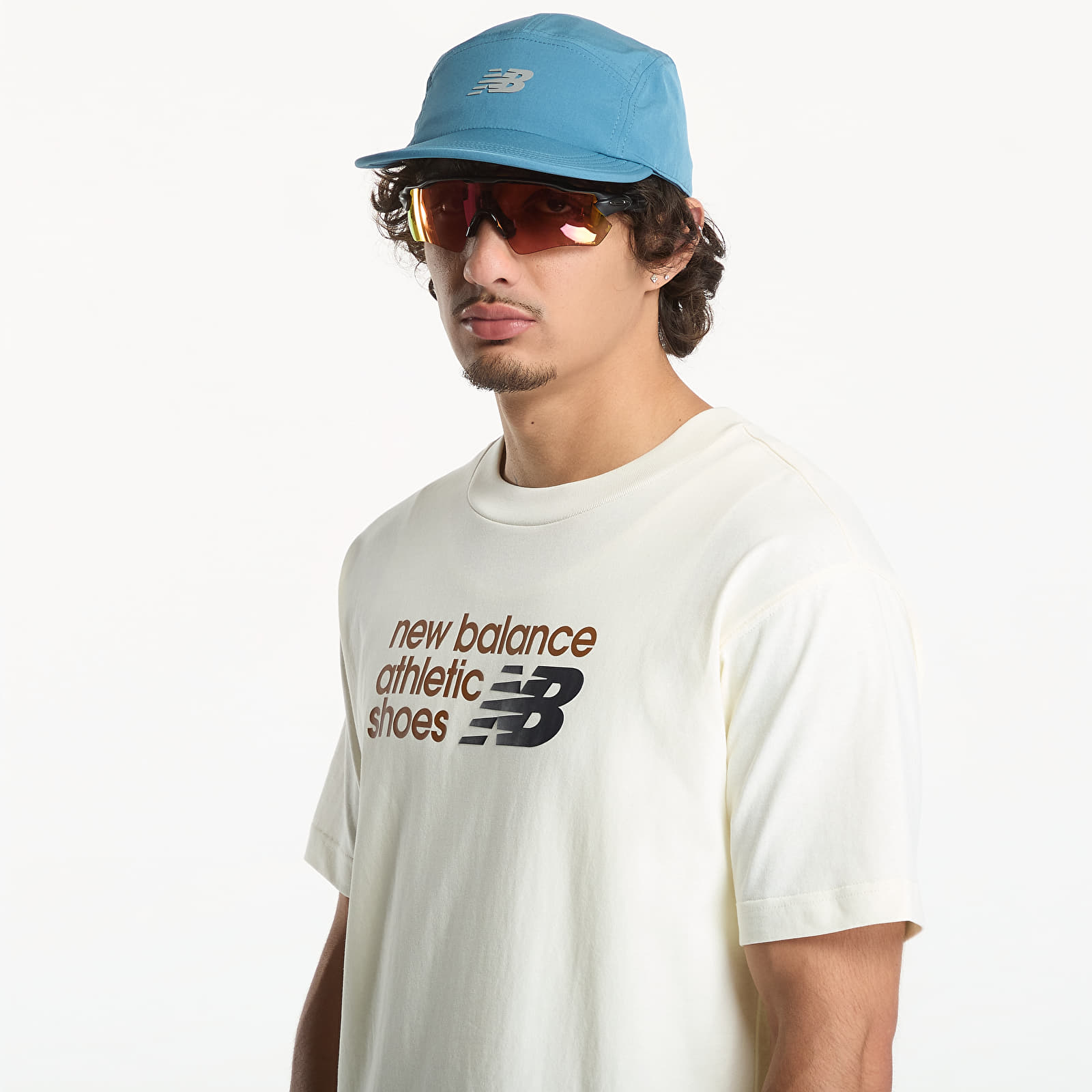 T-shirts New Balance Athletics Premium Relaxed Chest Logo T-Shirt Angora