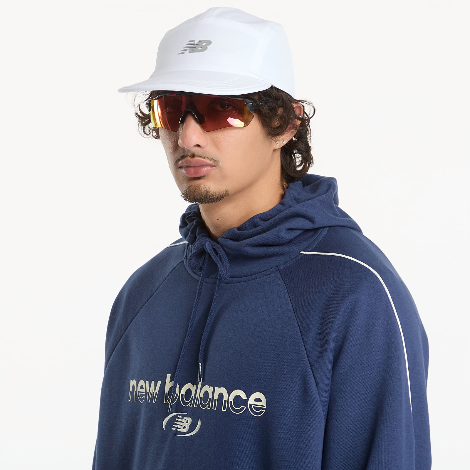 Kapuutsikud ja kampsunid New Balance Trackside French Terry Hoodie Nb Navy