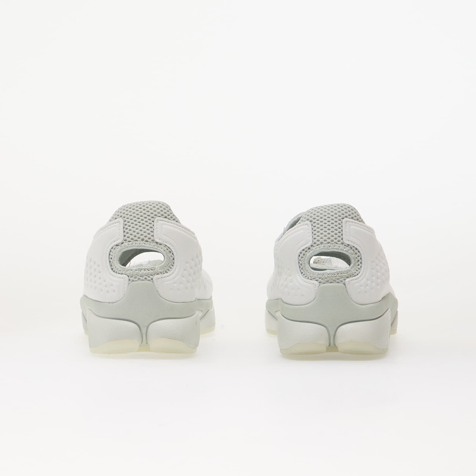 Buty damskie Nike Rift 2 Summit White/ Ice Blue-Swan-Light Silver