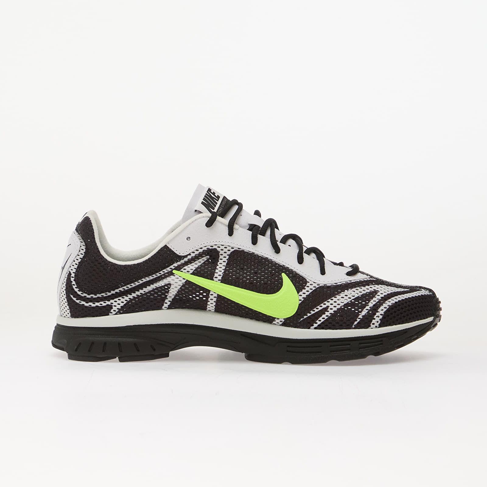Férfi cipők Nike Zoom Streak 3 Black/ Volt-Summit White