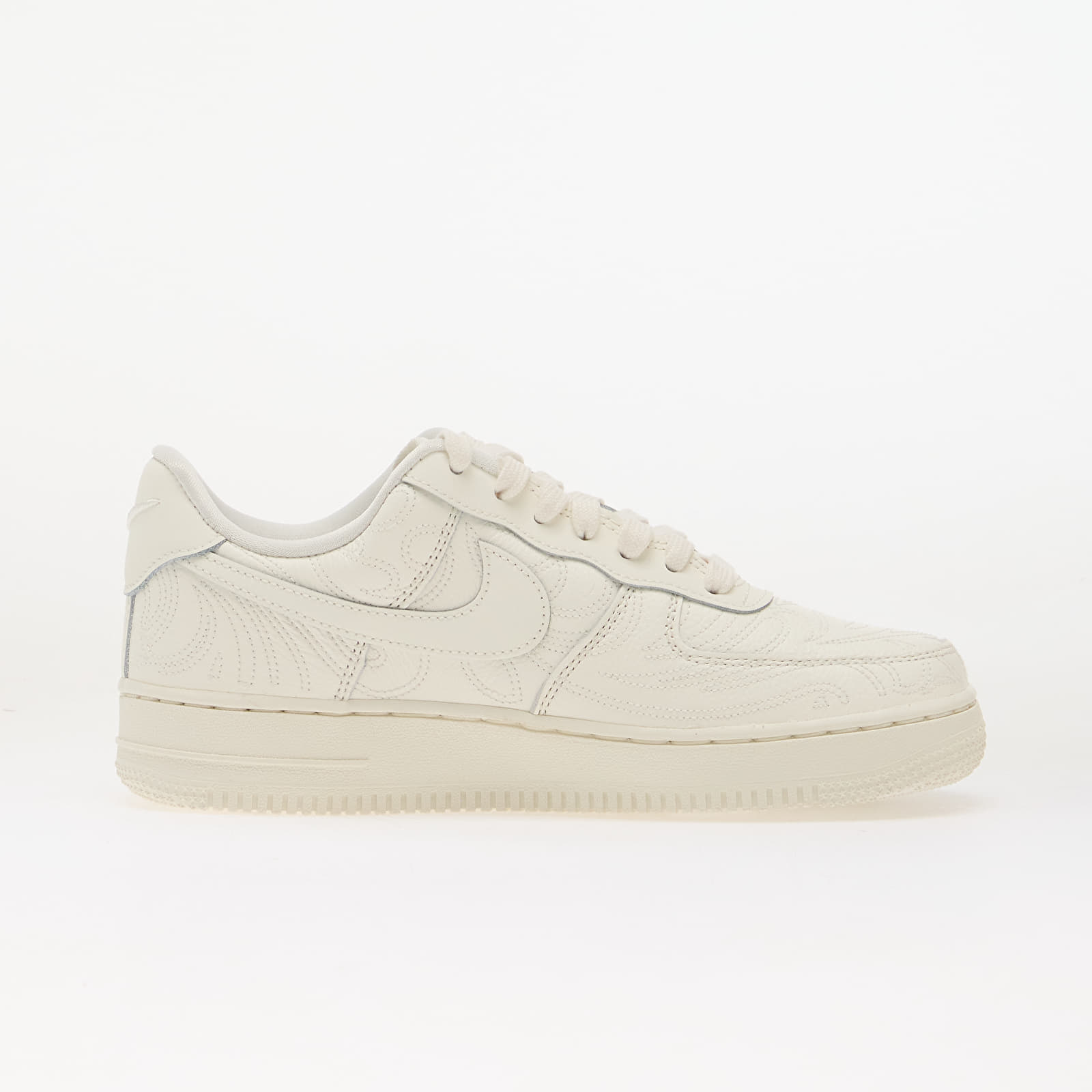 Női cipők Nike Air Force 1 '07 Sail/ Sail-White