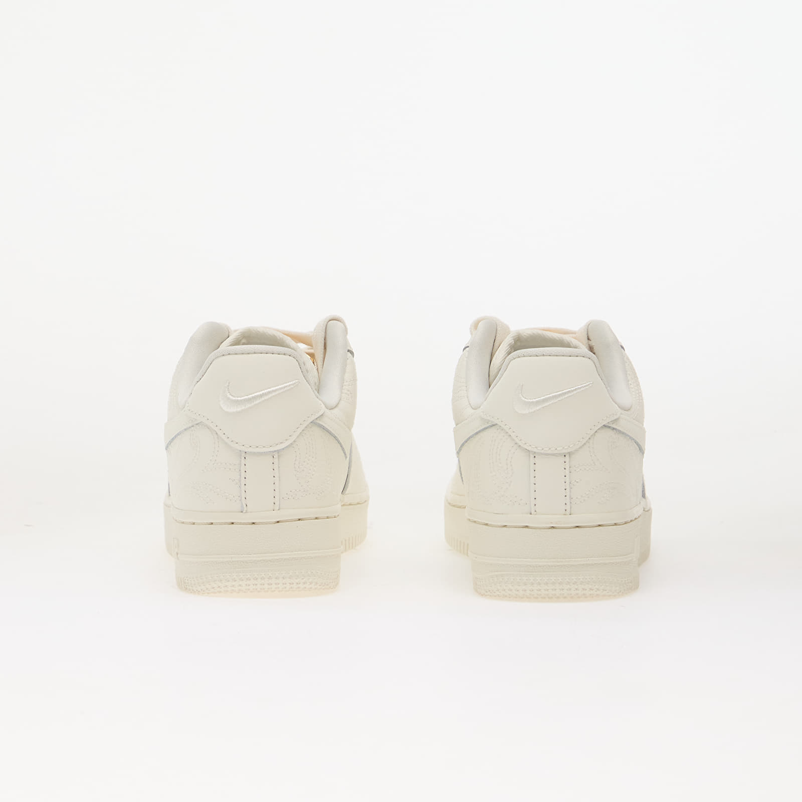 Női cipők Nike Air Force 1 '07 Sail/ Sail-White