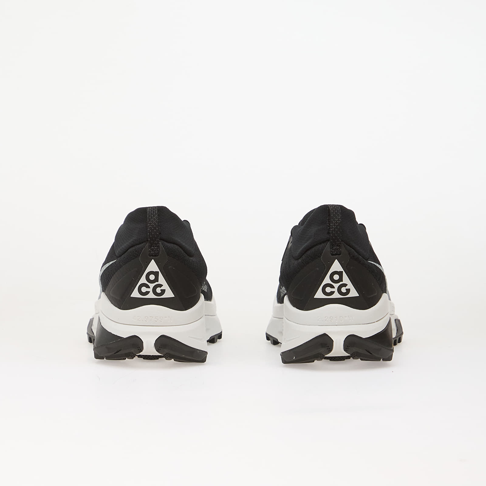Chaussures et baskets homme ACG Zegama Trail Black/ Summit White-Safety Orange