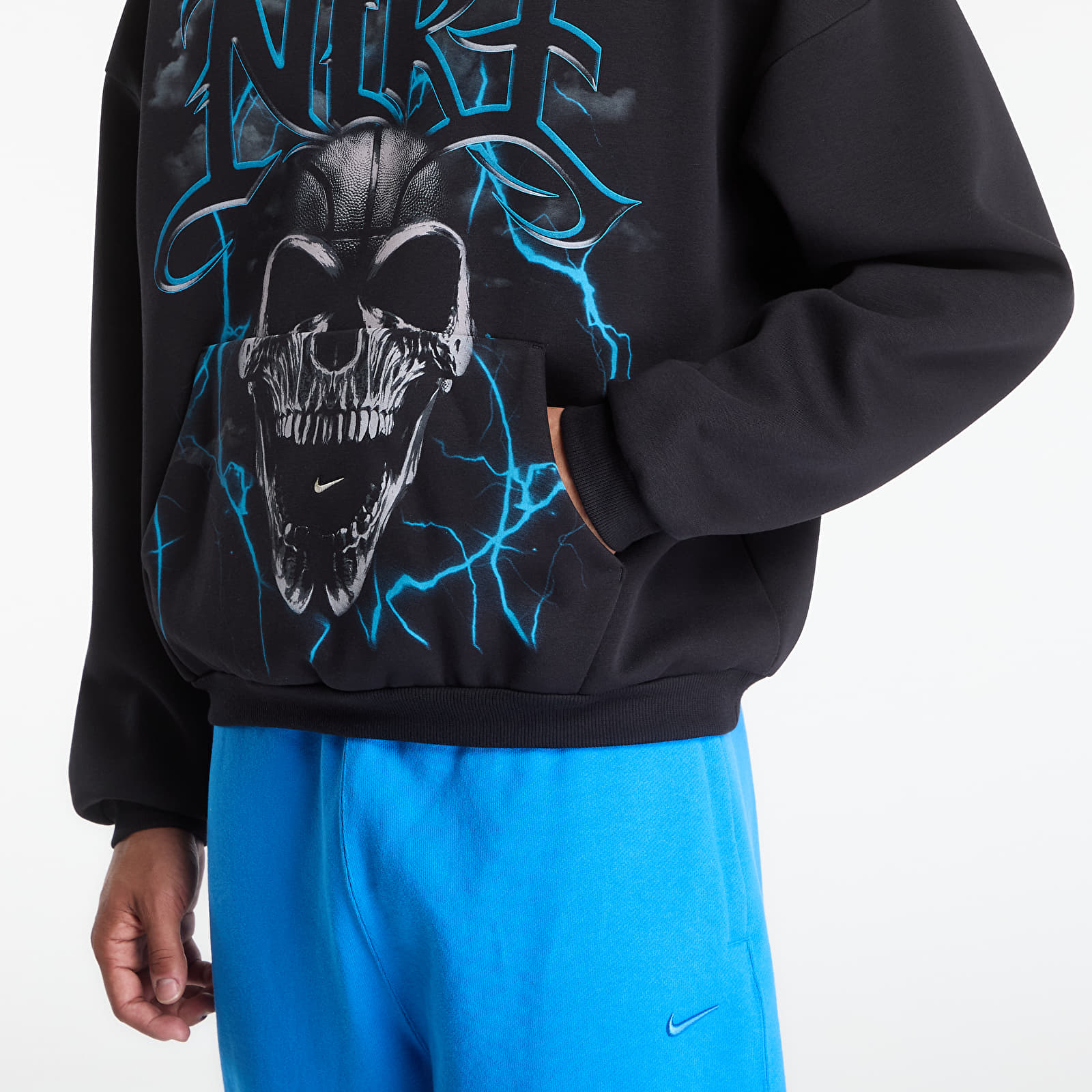 Hoodies and sweatshirts  Nike Standard Issue Men's Brushed Pullover Basketball Hoodie Black/ Lt Current Blue/ Pale Ivory